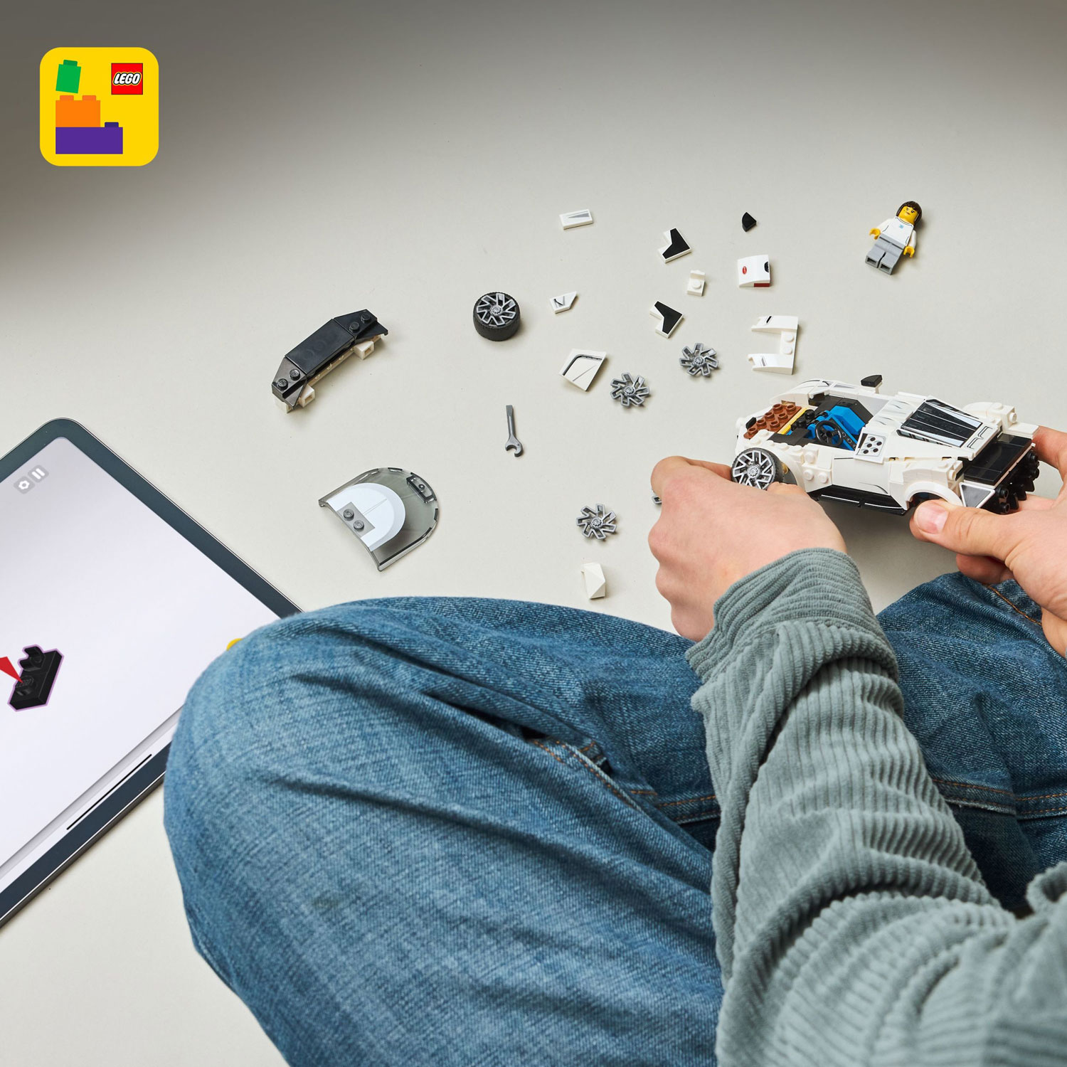 LEGO Speed Champions : L'hypervoiture sport Bugatti Centodieci - 291 pièces