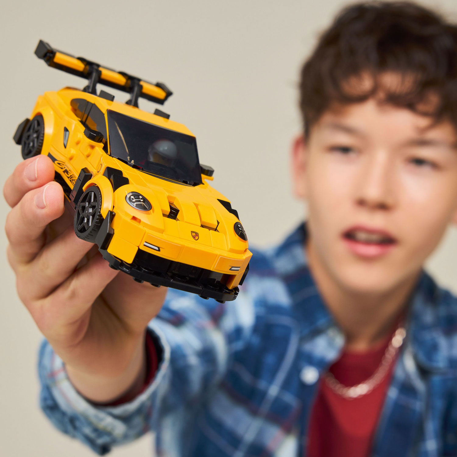 LEGO Speed Champions : La supervoiture Porsche 911 GT3 RS - 348 pièces