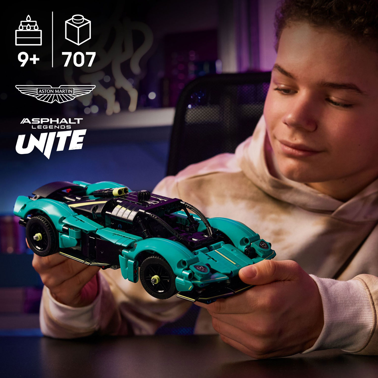 LEGO Technic : Aston Martin Valkyrie - 707 pièces