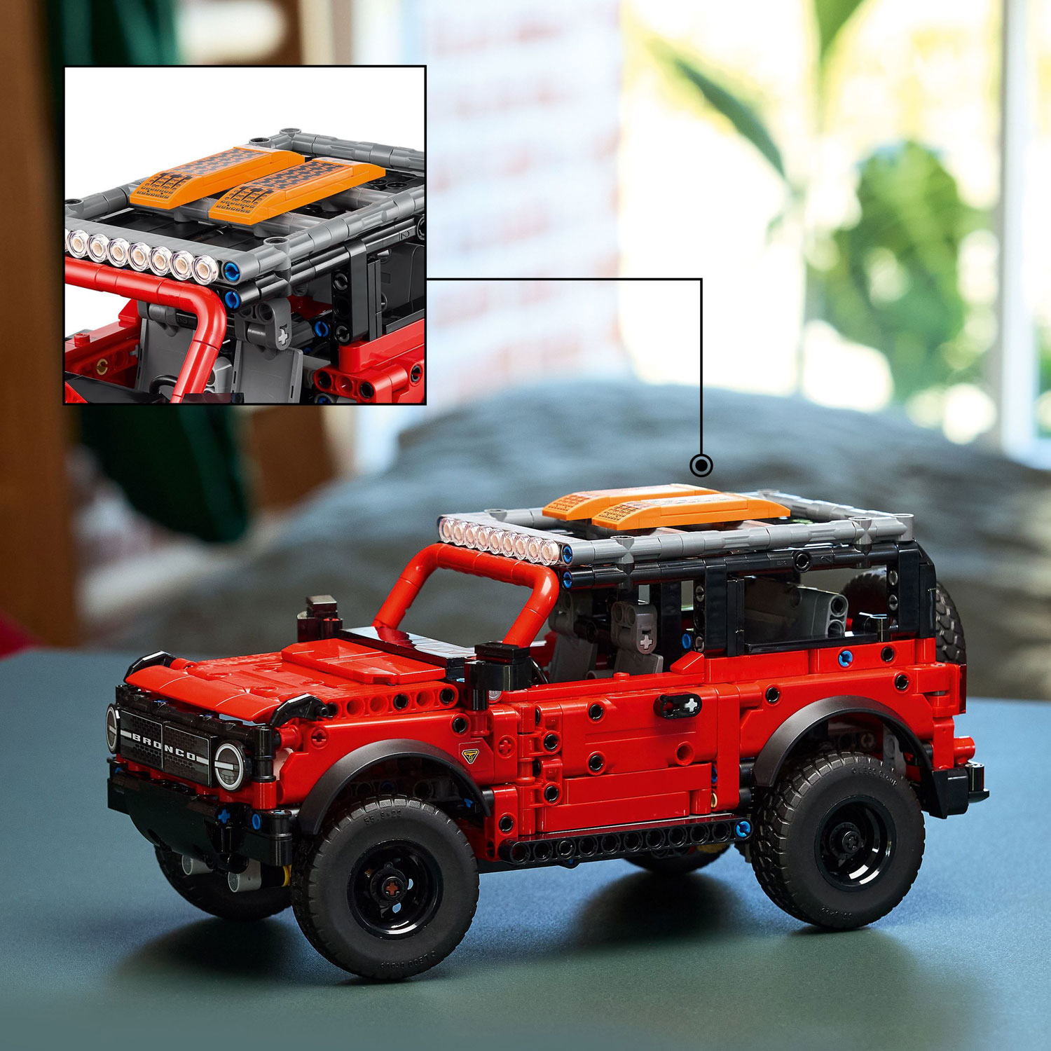 LEGO Technic: Ford Bronco SUV - 943 Pieces