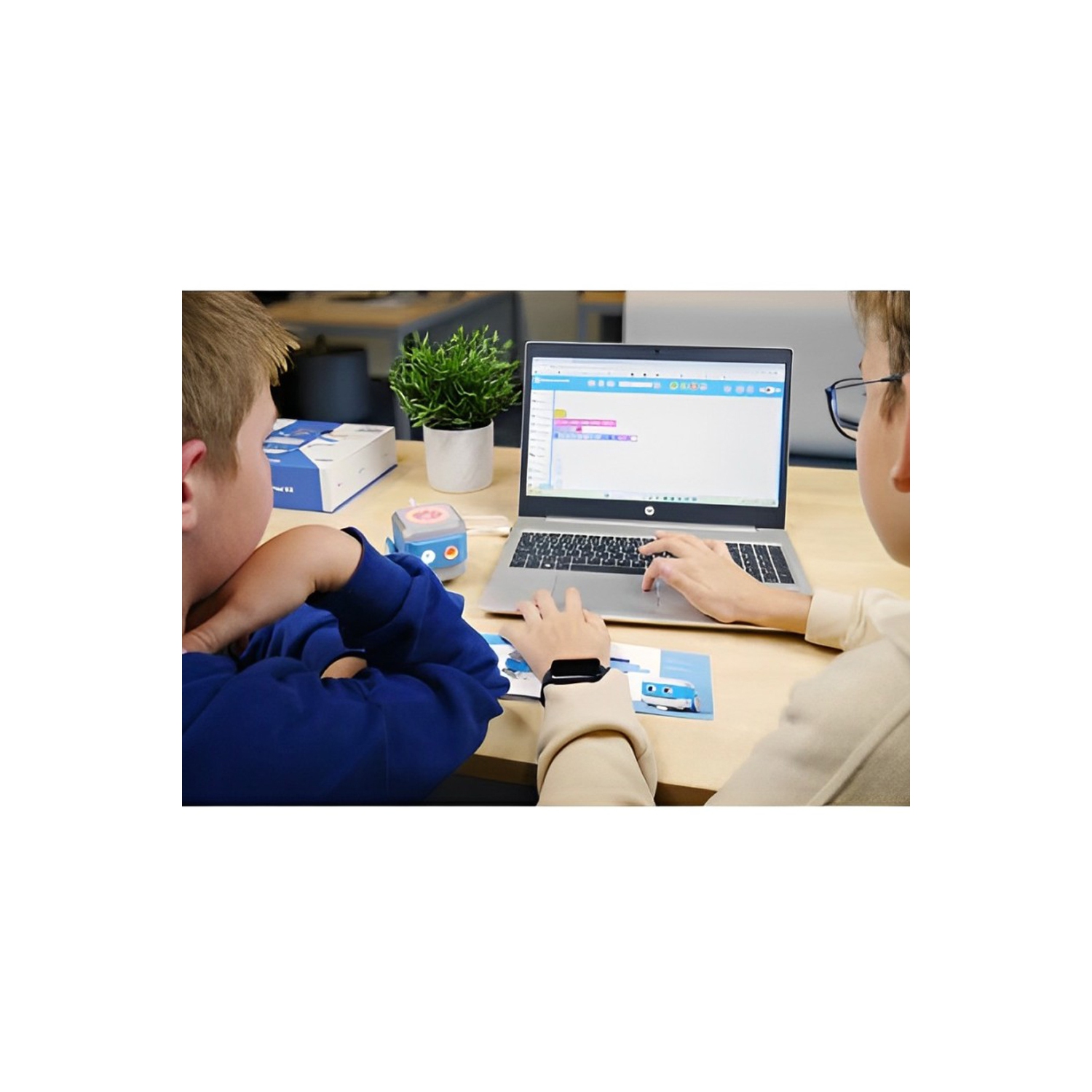 HP Robots Otto Starter Builder Kit - DIY STEM Coding Robot for Kids 8+ - Python & C++ Programmable - Arduino IDE Compatible with Sensors