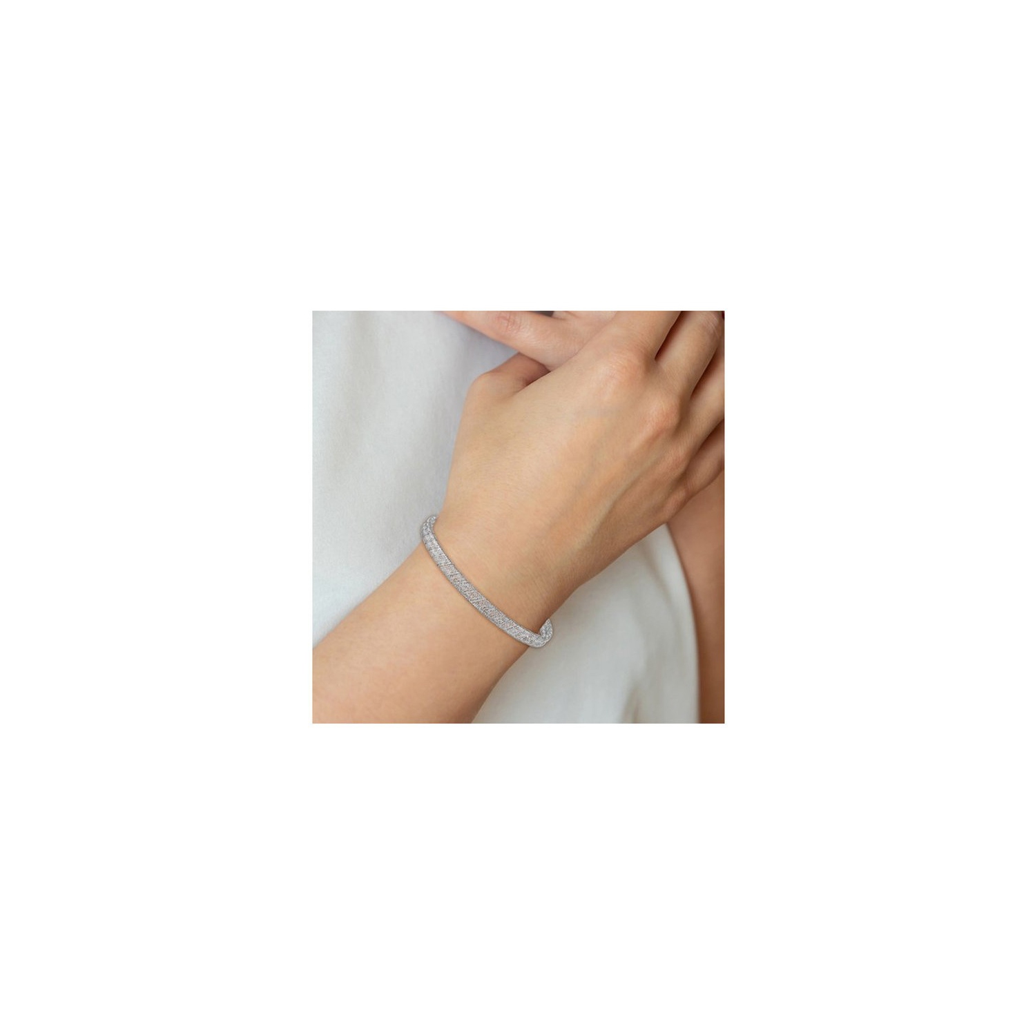 10K White Gold Stretch Bangle Bracelet