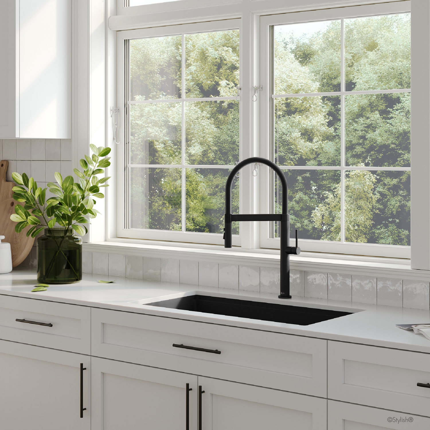 Single Handle Matte Black Pull Out Three Modes Kitchen Faucet K-140N