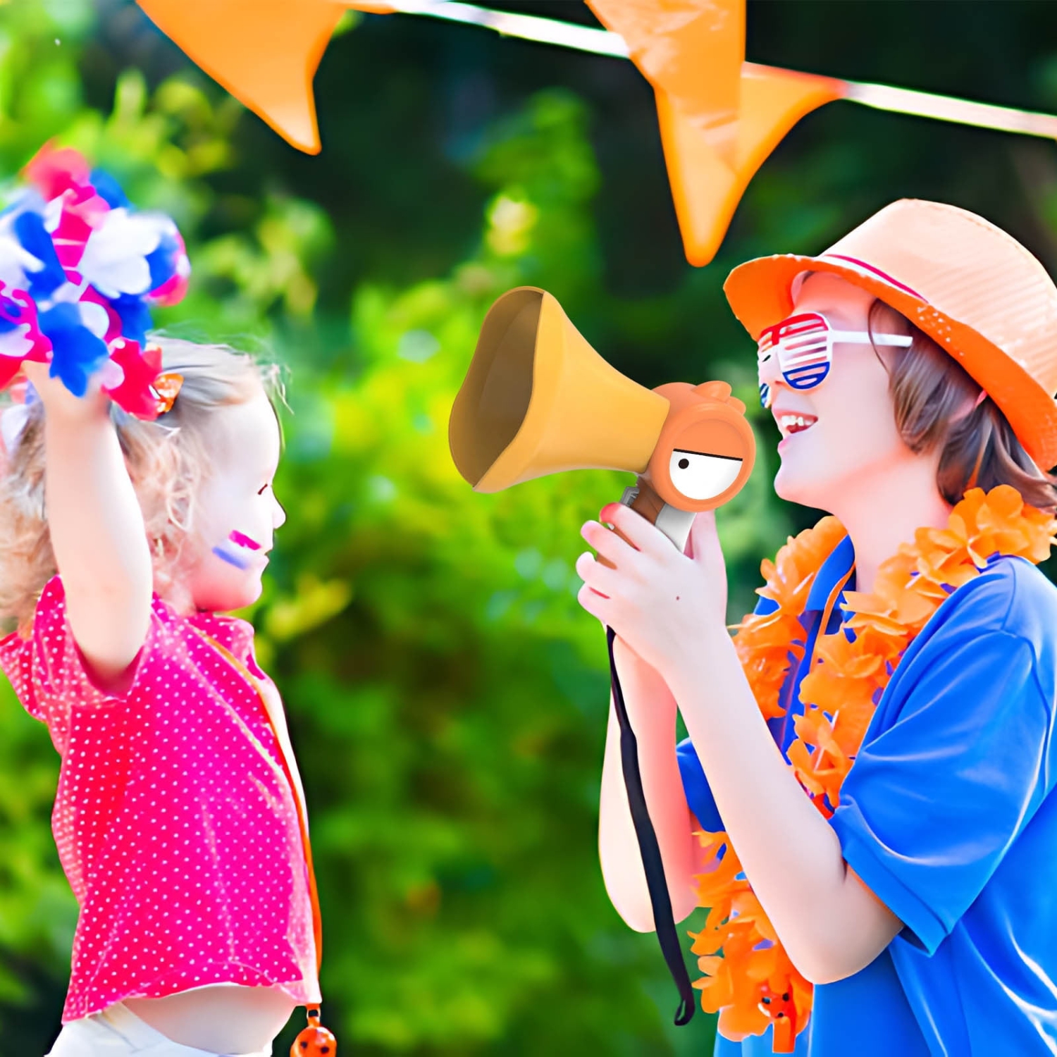 Bird Sound Megaphone Toy for Kids - Fun Voice Changing Speaker with Recording, White Noise Effect and Hanging Strap - Green