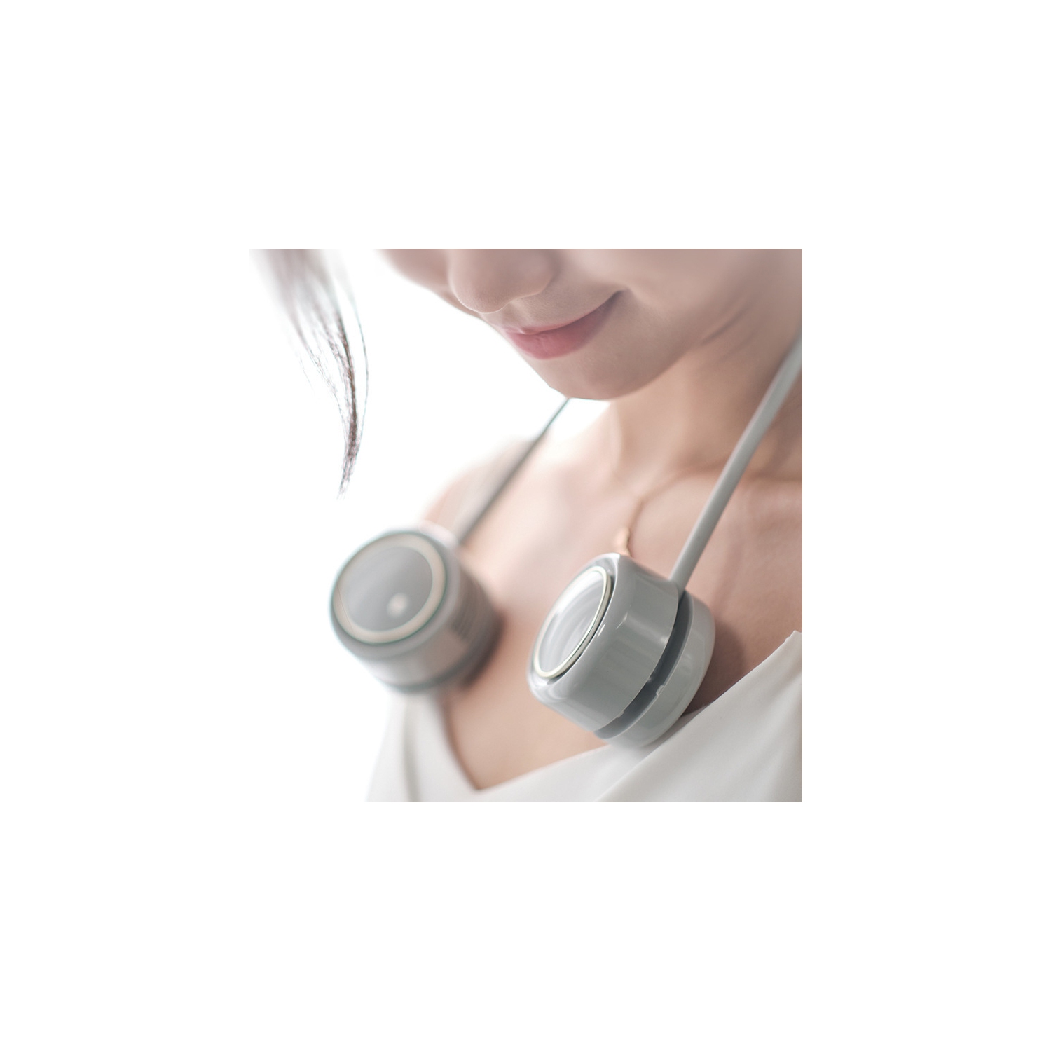 New high-value simple cooling artifact, lazy neck hanging outdoor portable small fan, neck cooler fan