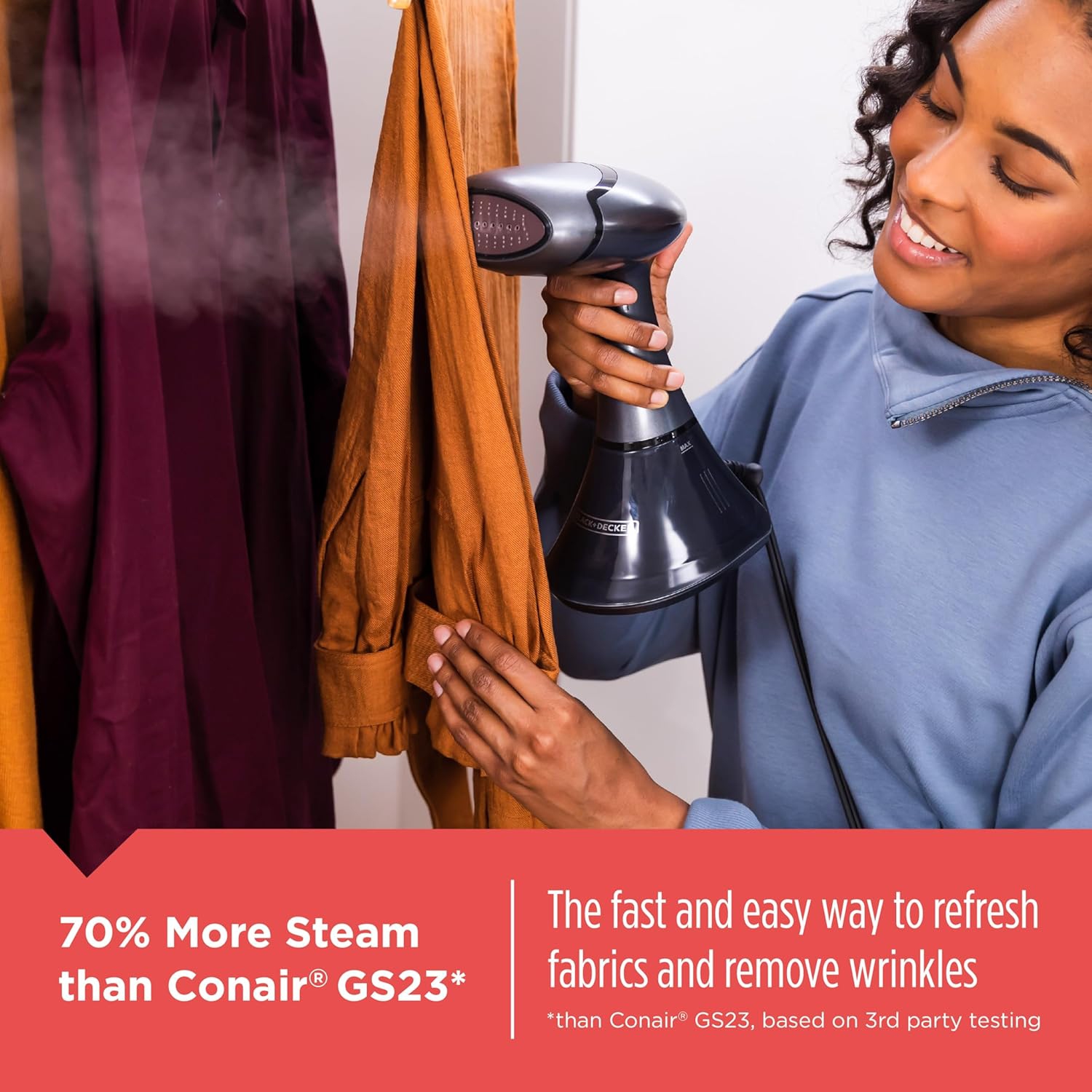 Défroisseur à vapeur portatif Black+Decker Advanced et plaque de presse – Cordon de 15 pi, 3 accessoires pour éliminer les plis et rafraîchir les