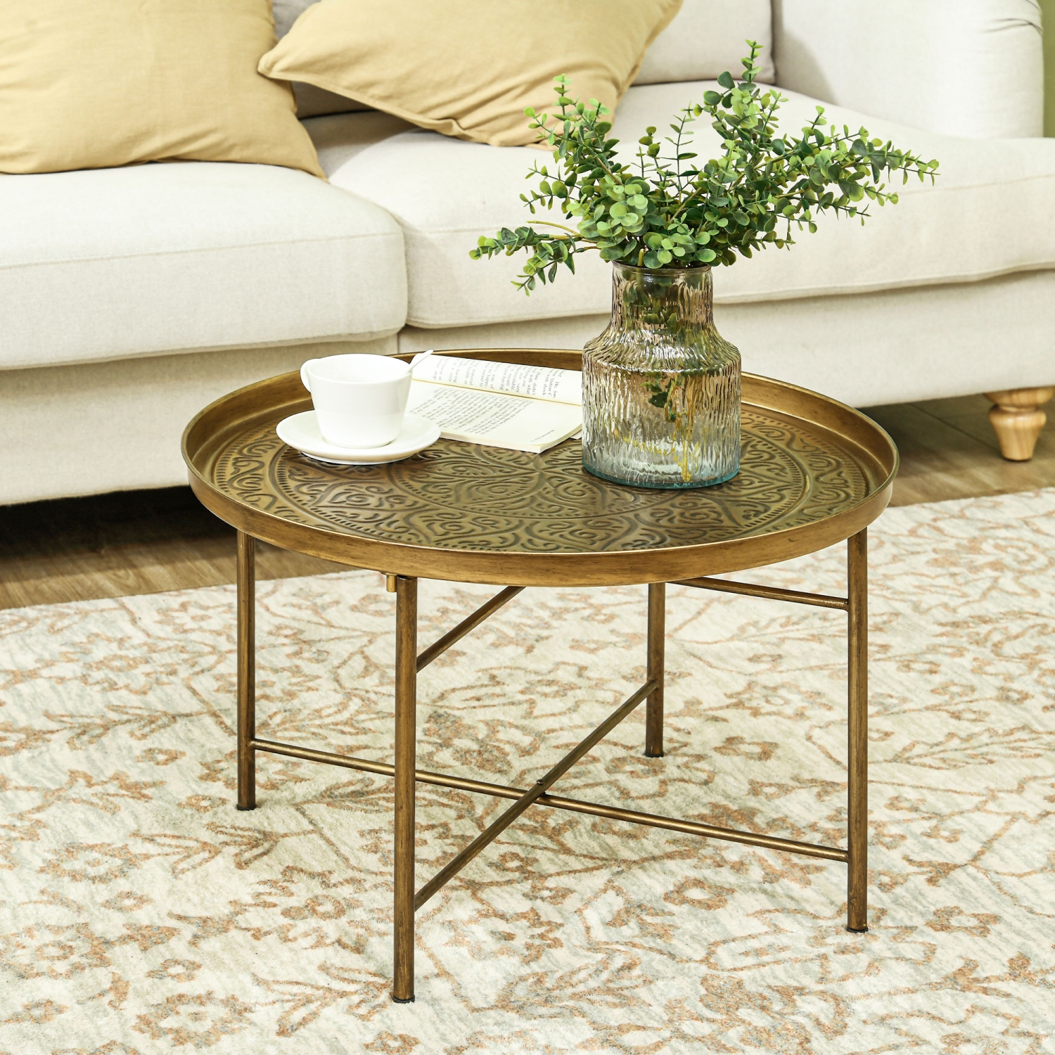 HOMCOM 24" Round Coffee Table with Hammered Floral Tray Top, Vintage Metal Center Table for Living Room, Side Table, Gold