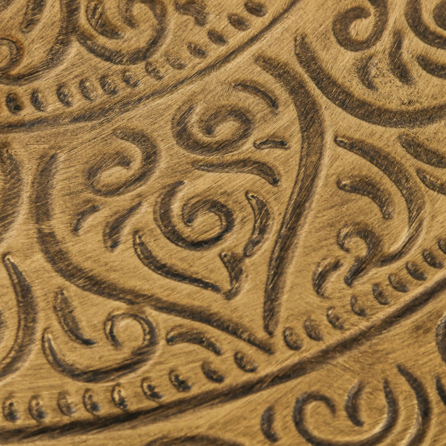 HOMCOM 24" Round Coffee Table with Hammered Floral Tray Top, Vintage Metal Center Table for Living Room, Side Table, Gold