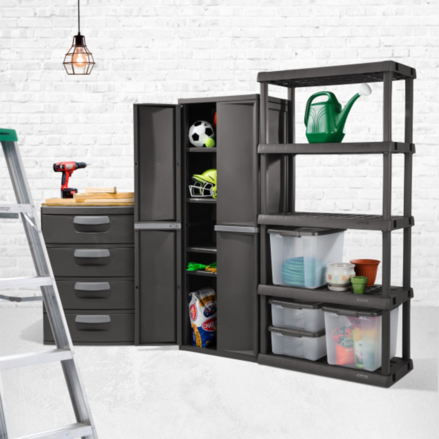 Armoire de rangement réglable Sterilite à 4 tablettes avec portes, gris | 01423V01