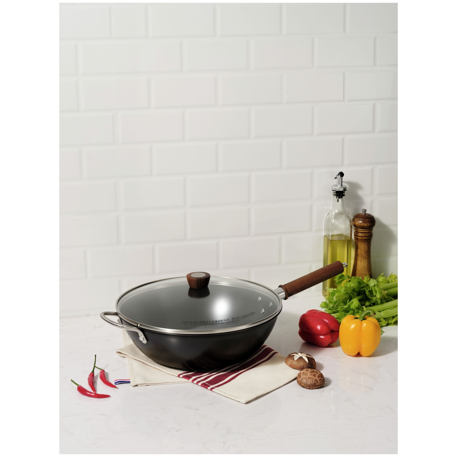 Wok 32&nbsp;cm de ZWILLING Dragon / 12.5&nbsp;po en acier au carbone