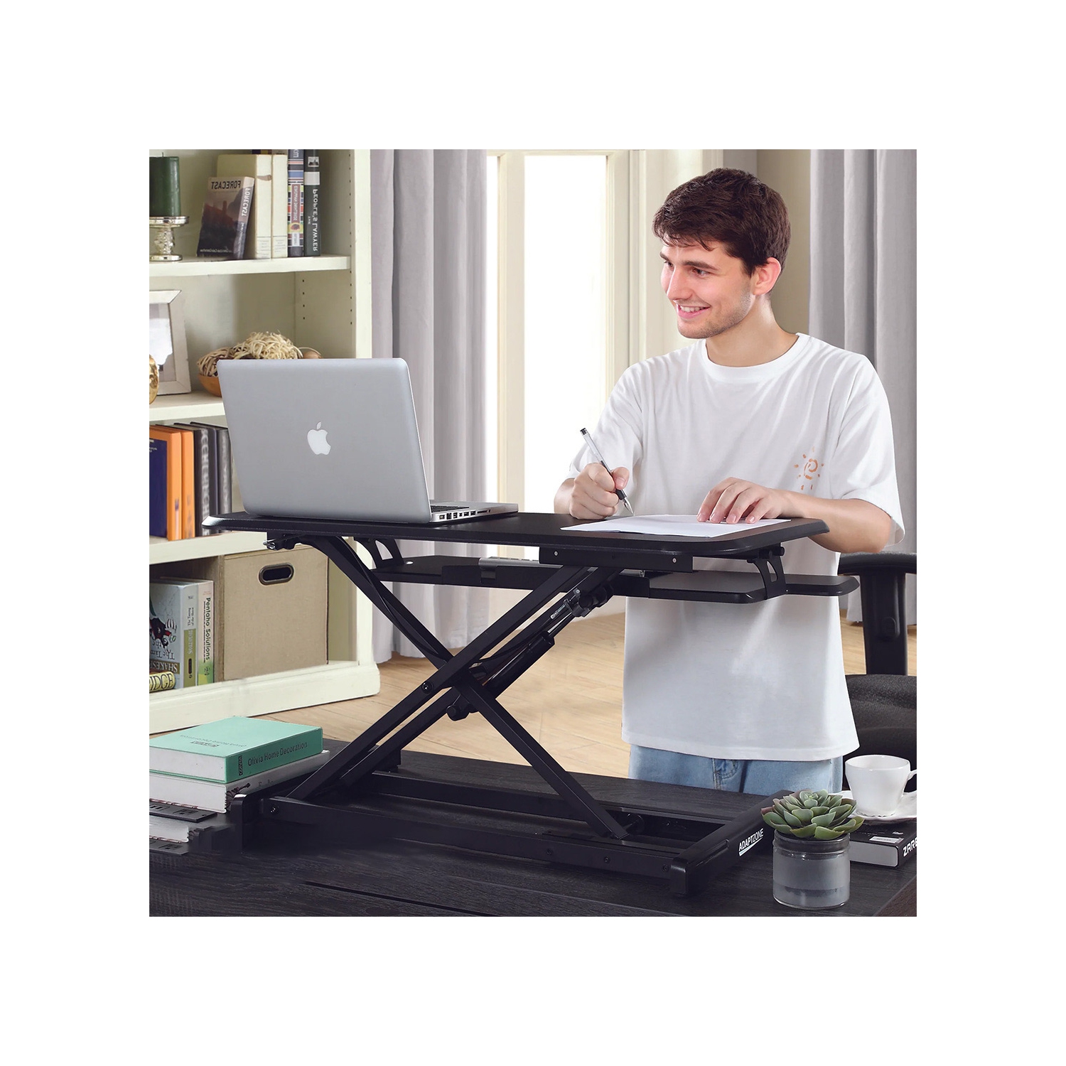 Surélévateur de bureau assis/debout réglable | Plateau supérieur de 33 po de large | Capacité de 35 lb | Hauteur ergonomique de 4,3 à 19,3 po |