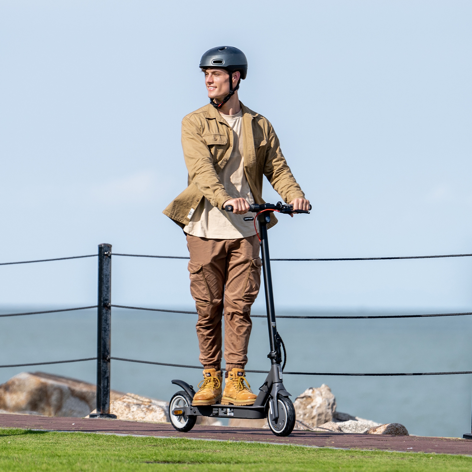 5TH WHEEL Commuting Electric Scooter for Adults – 350W Motor, 28 KM/H Max Speed, 32KM Long Range, 8.5" Solid Tires, Turn Signals, Foldable &