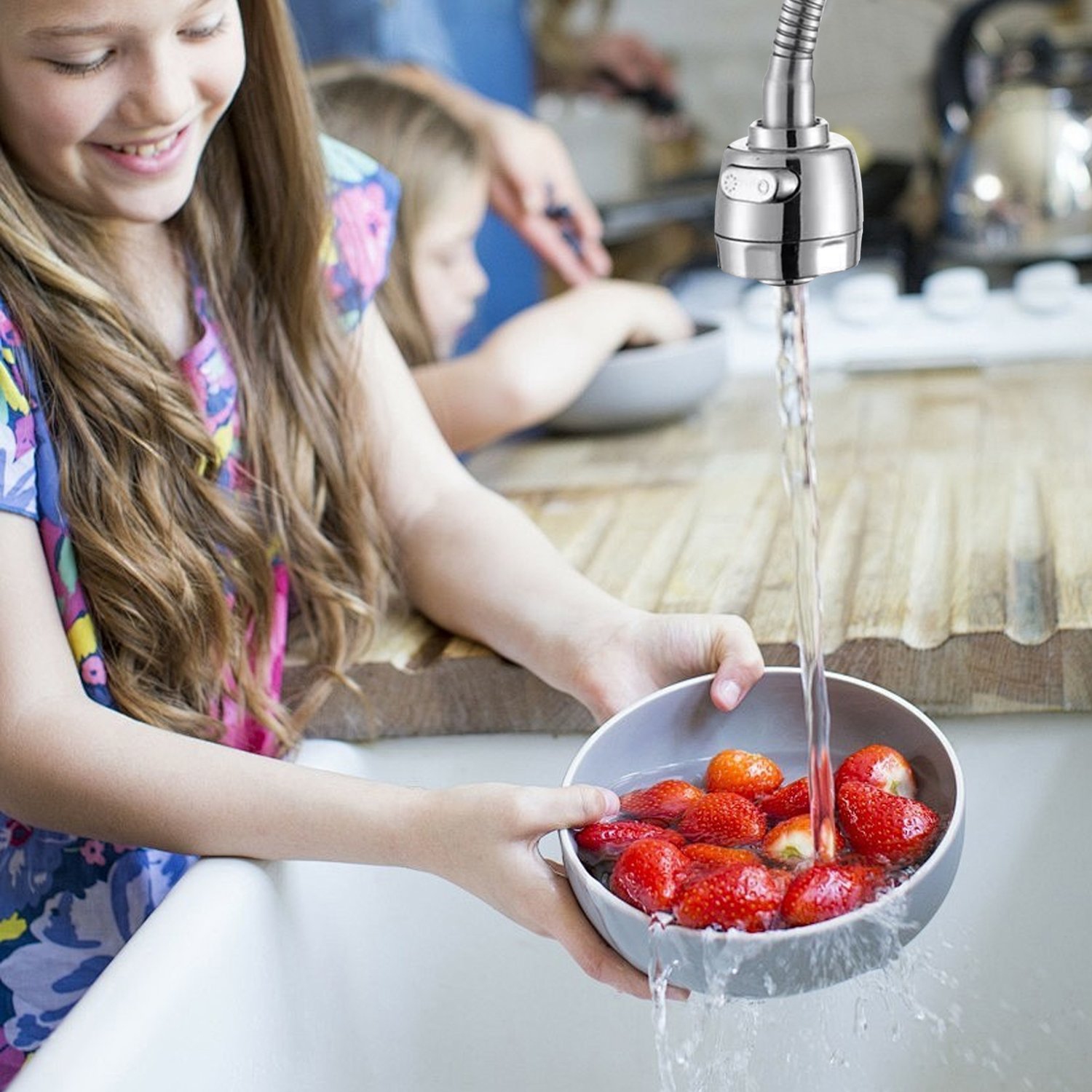 Wall-Mounted Kitchen Faucet, 360-Degree Swivel Single Cold Water Faucet