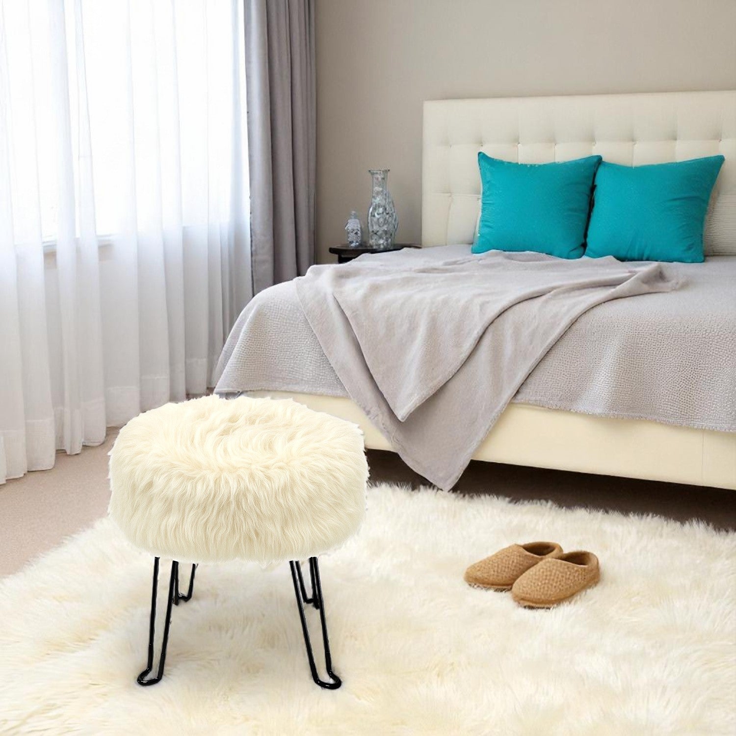 ITY International - Fluffy Ottoman with Metal Base 14.5" x 15.7" White