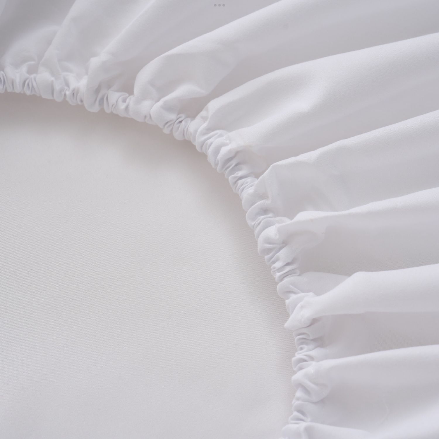 Ocean Fine Bedding Sheet Set; King, 300 TC, Soft, Breathable and Eco-Conscious, White