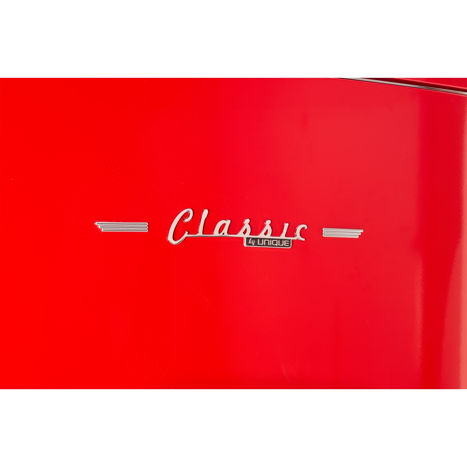Unique Appliances Classic Retro 16.7 cu.ft Bottom Freezer Refrigerator - Candy Apple Red, Energy Star