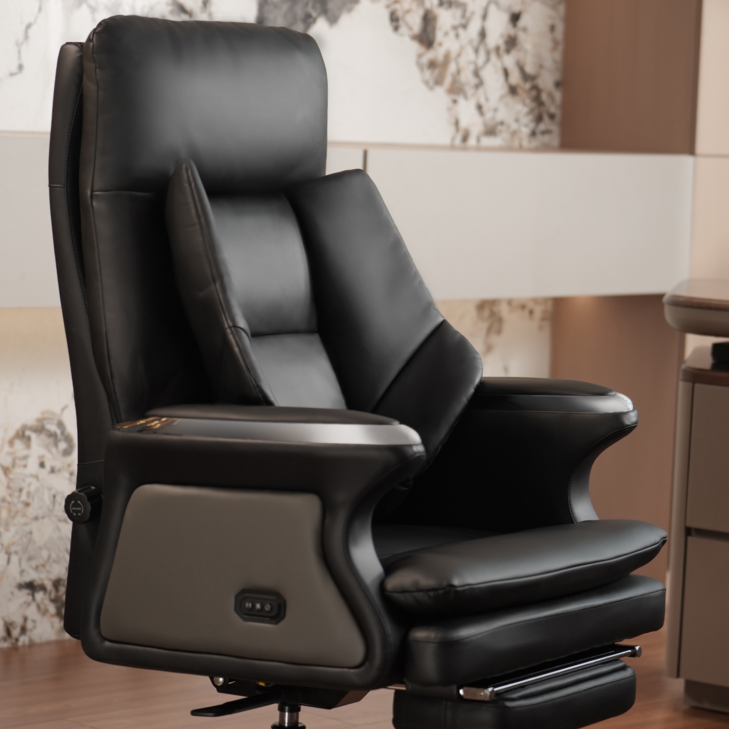 Kinnls Winston Leather Heated Ventilation Classic Luxury Office Chair with Massage, Power Recliner Executive Desk Chair, Adjustable Tilk Angle