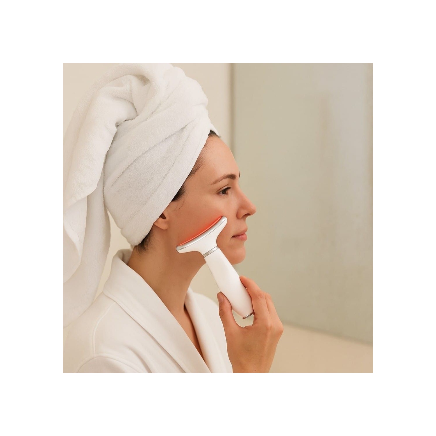 EZ-X LED Lift and Depuffing Wand- Anti Aging Red Light Therapy for Face, Neck and Under Eye- 4 Color LED- Cold Depuffing- Microcurrent- Hot and Cold