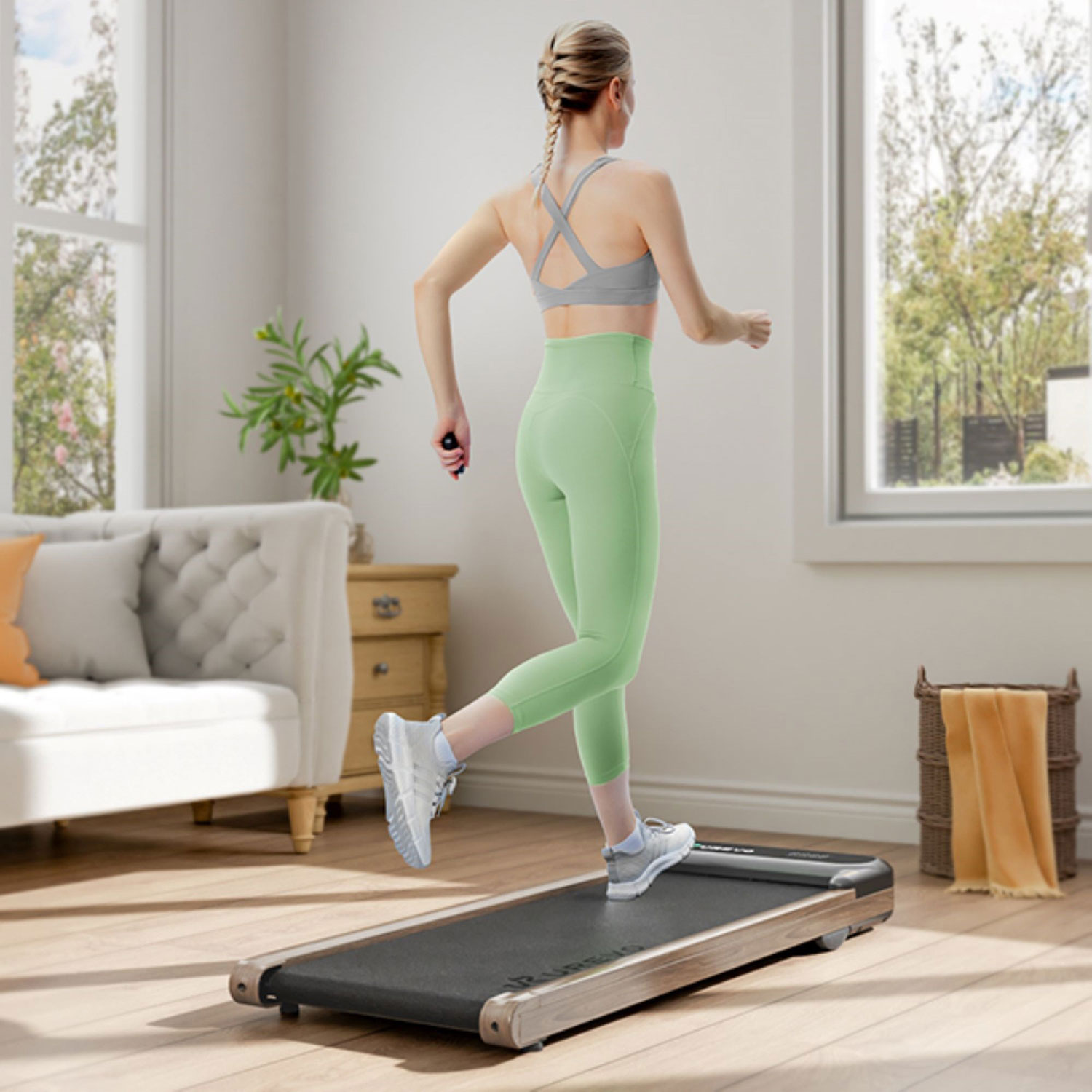 Tapis roulant de marche SpaceWalk E4W d'UREVO