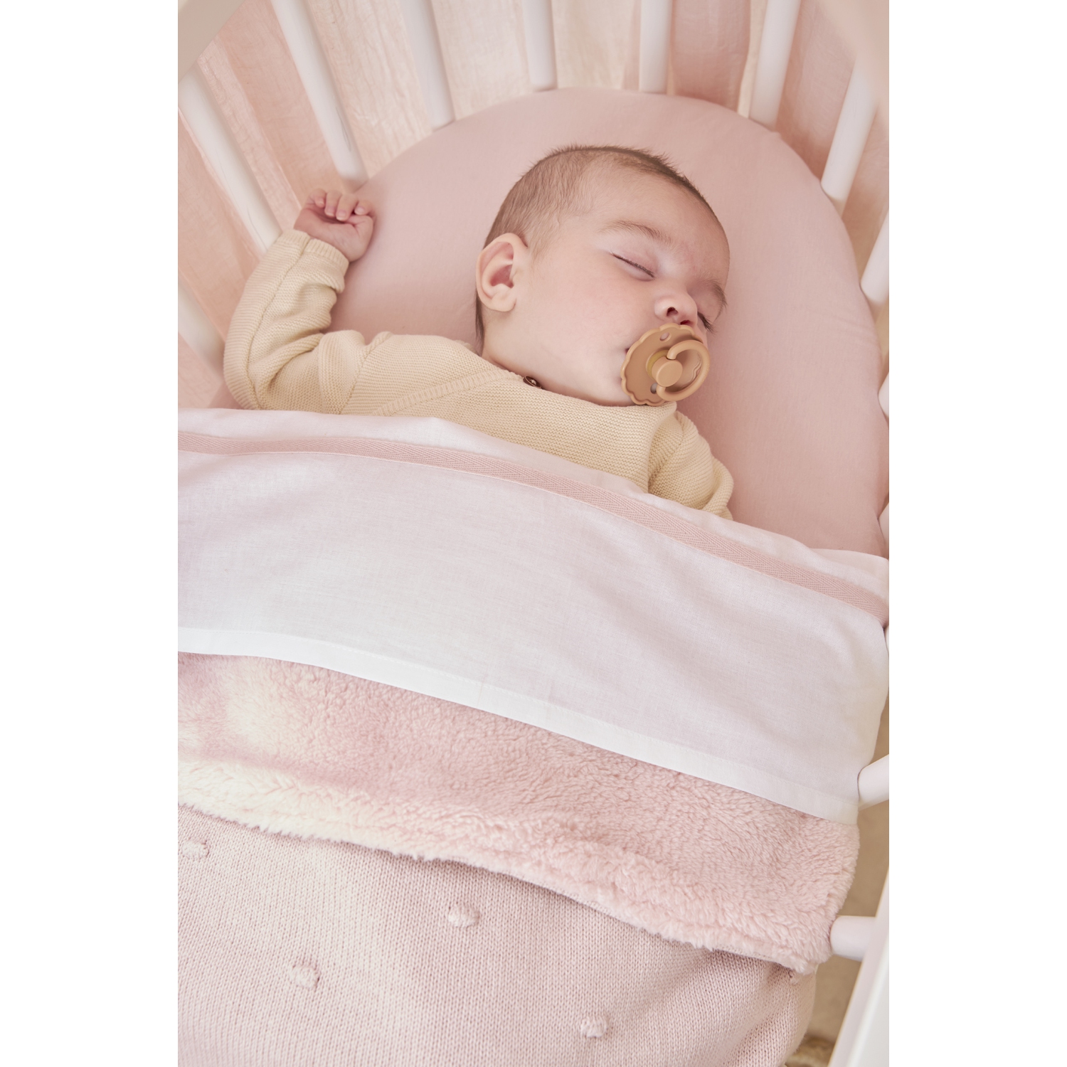 Mini Knots teddy crib bed blanket - Soft pink - 75x100cm