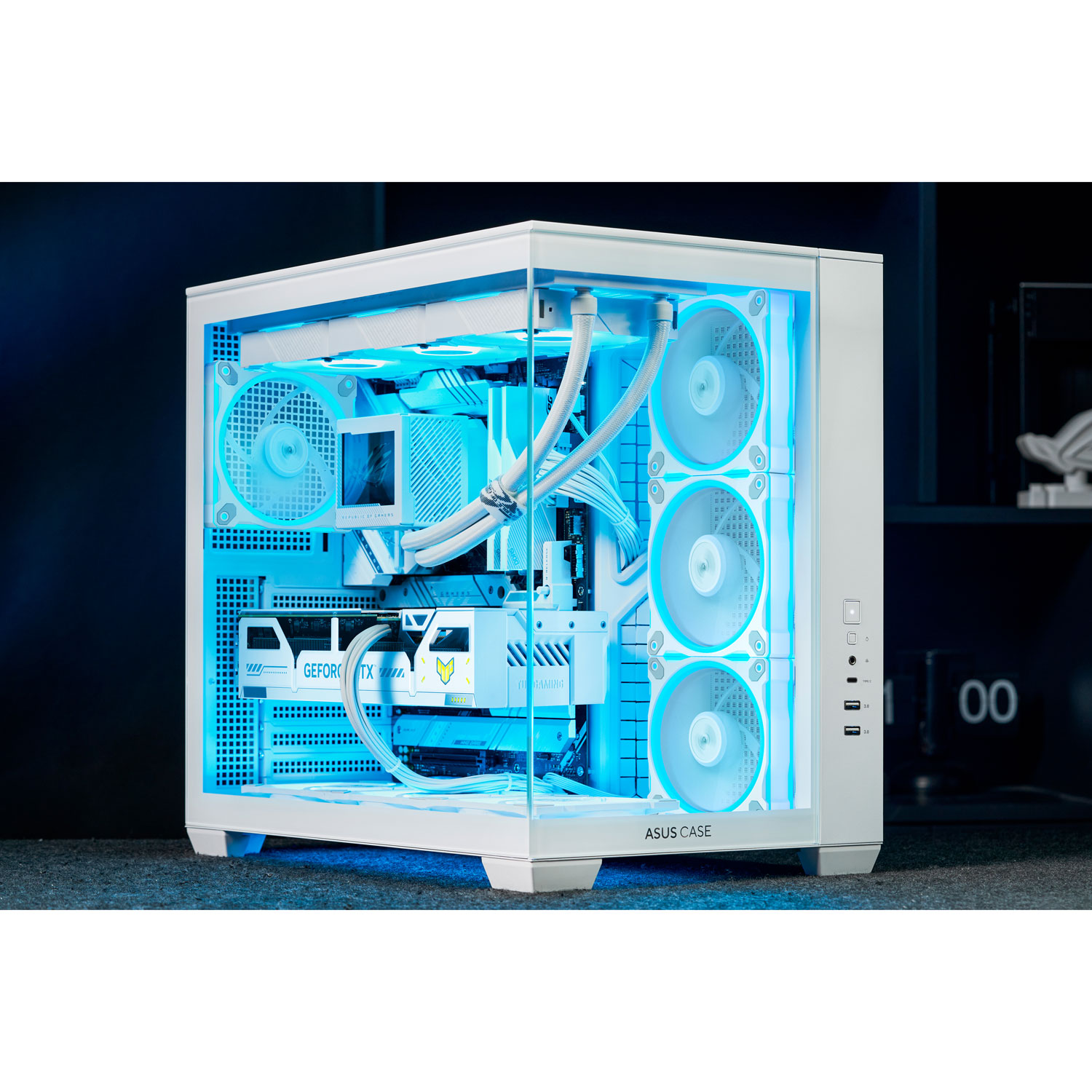 ASUS A32 PLUS Gaming ATX Computer Case - White