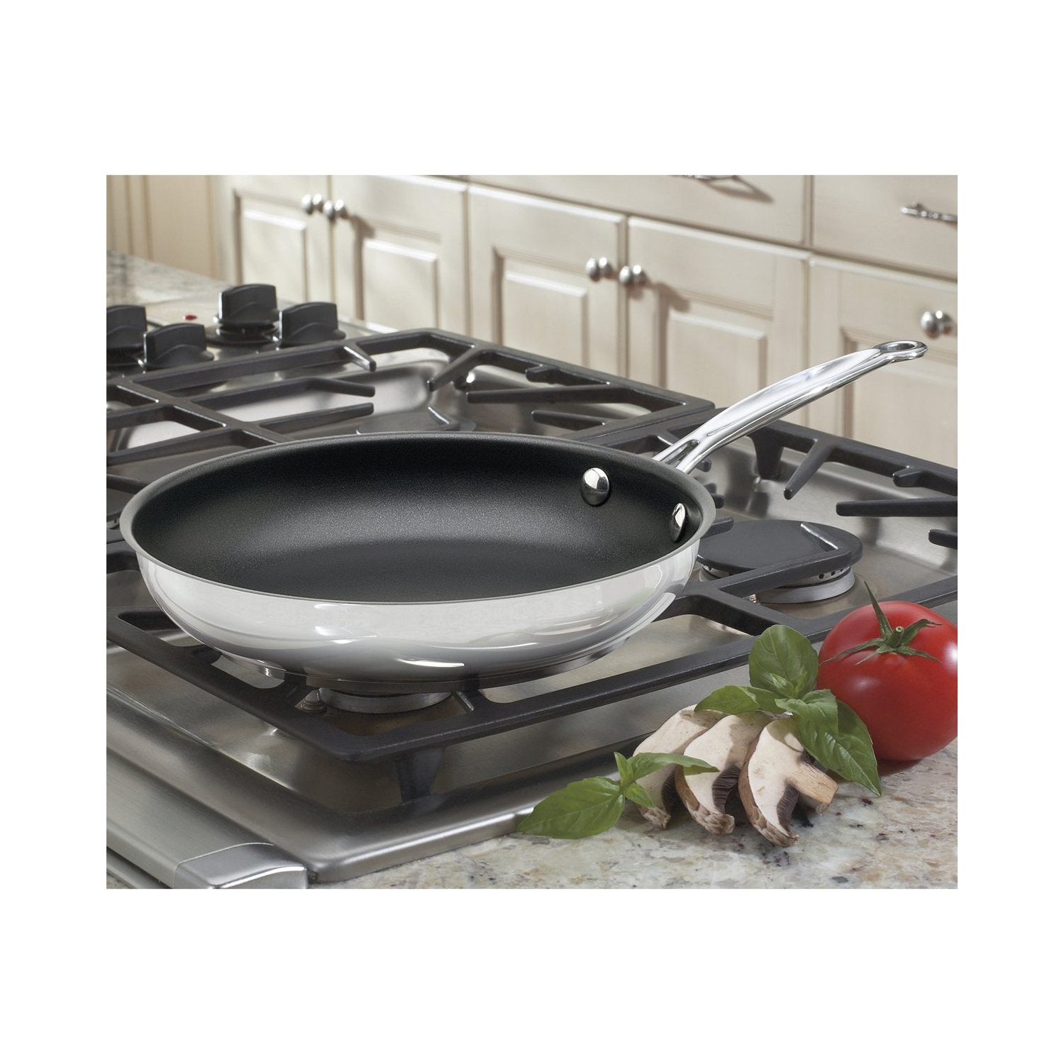 Cuisinart – Poêle antiadhésive 9.5&nbsp;po, poignées Cool Grip (722-24NSC)