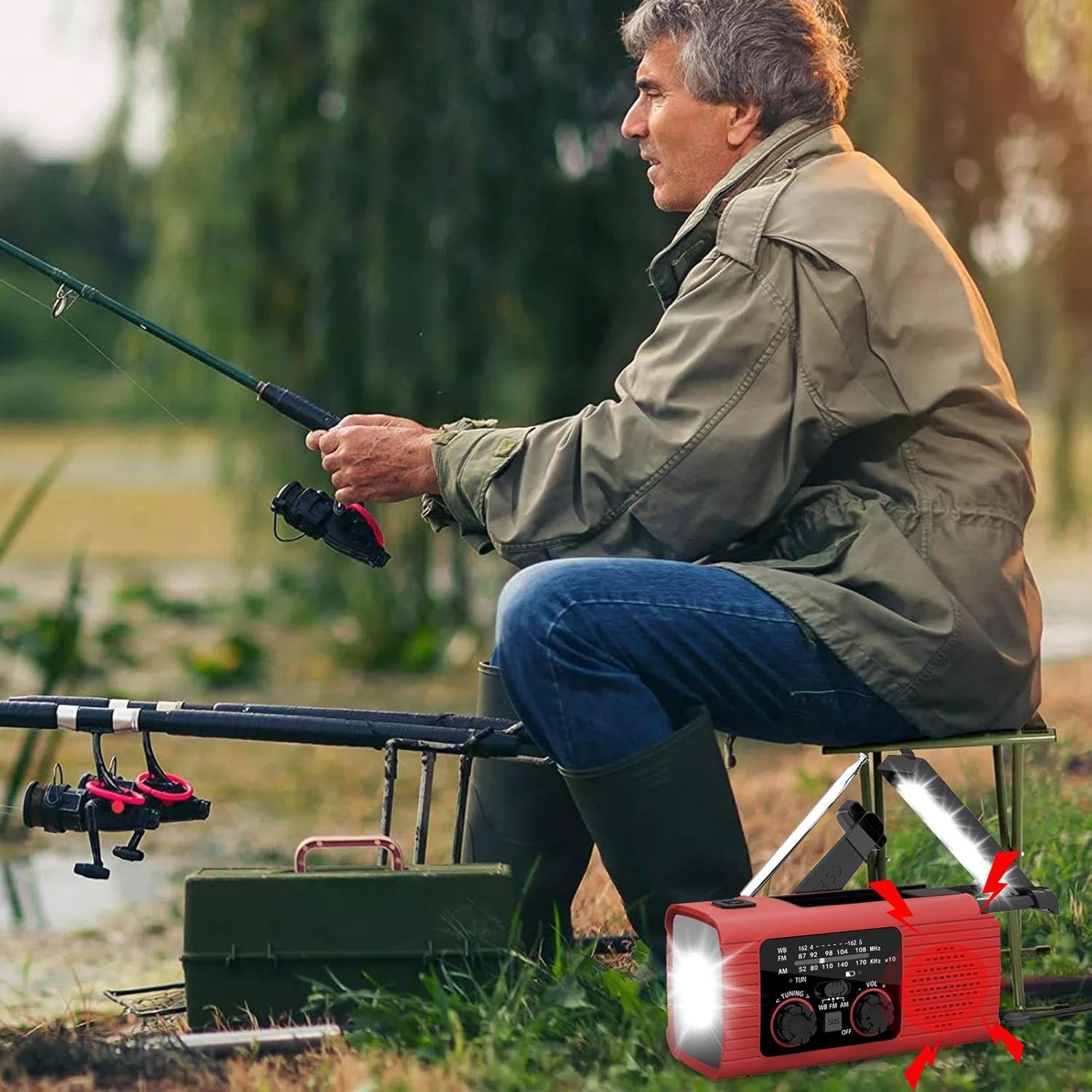 Solar hand-crank emergency radio, mobile phone power bank + LED light, FMAM radio, outdoor camping equipment