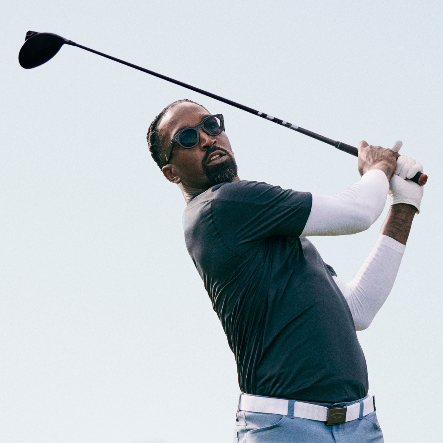 Oakley Meta HSTN Glasses with AI, Photo, Video, Audio & Voice Assistant - Black/Clear to Amethyst Transitions