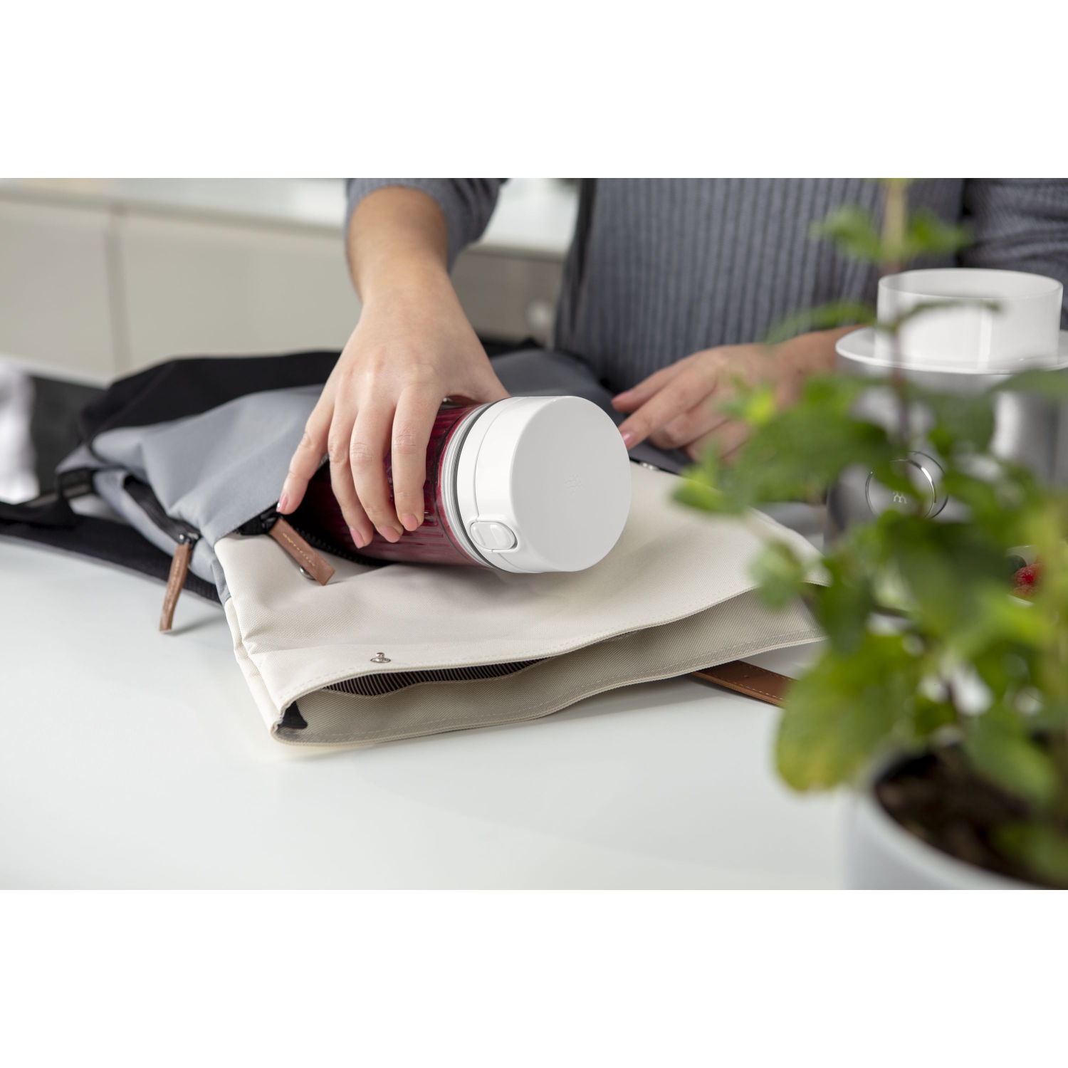 Récipient de mélangeur personnel Enfinigy DE ZWILLING avec couvercle et couvercle pour aspirateur