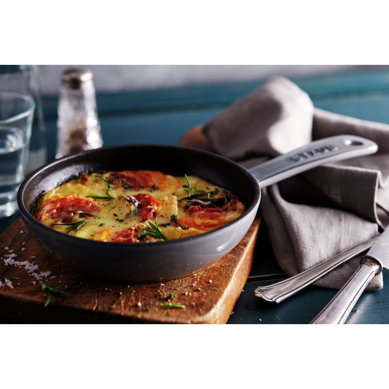 STAUB Pans 16 cm / 6.5 inch Cast Iron Frying Pan, Graphite-Grey