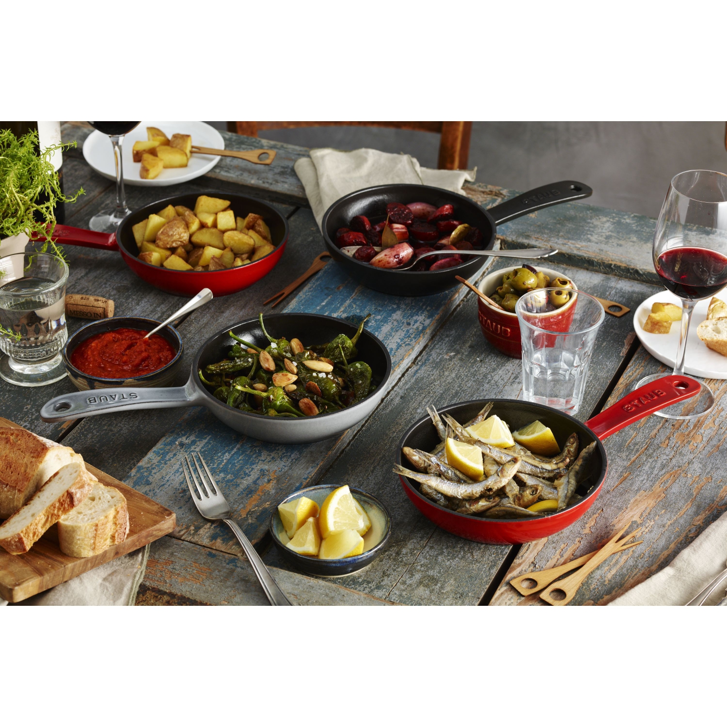 STAUB Pans 16 cm / 6.5 inch Cast Iron Frying Pan, Graphite-Grey