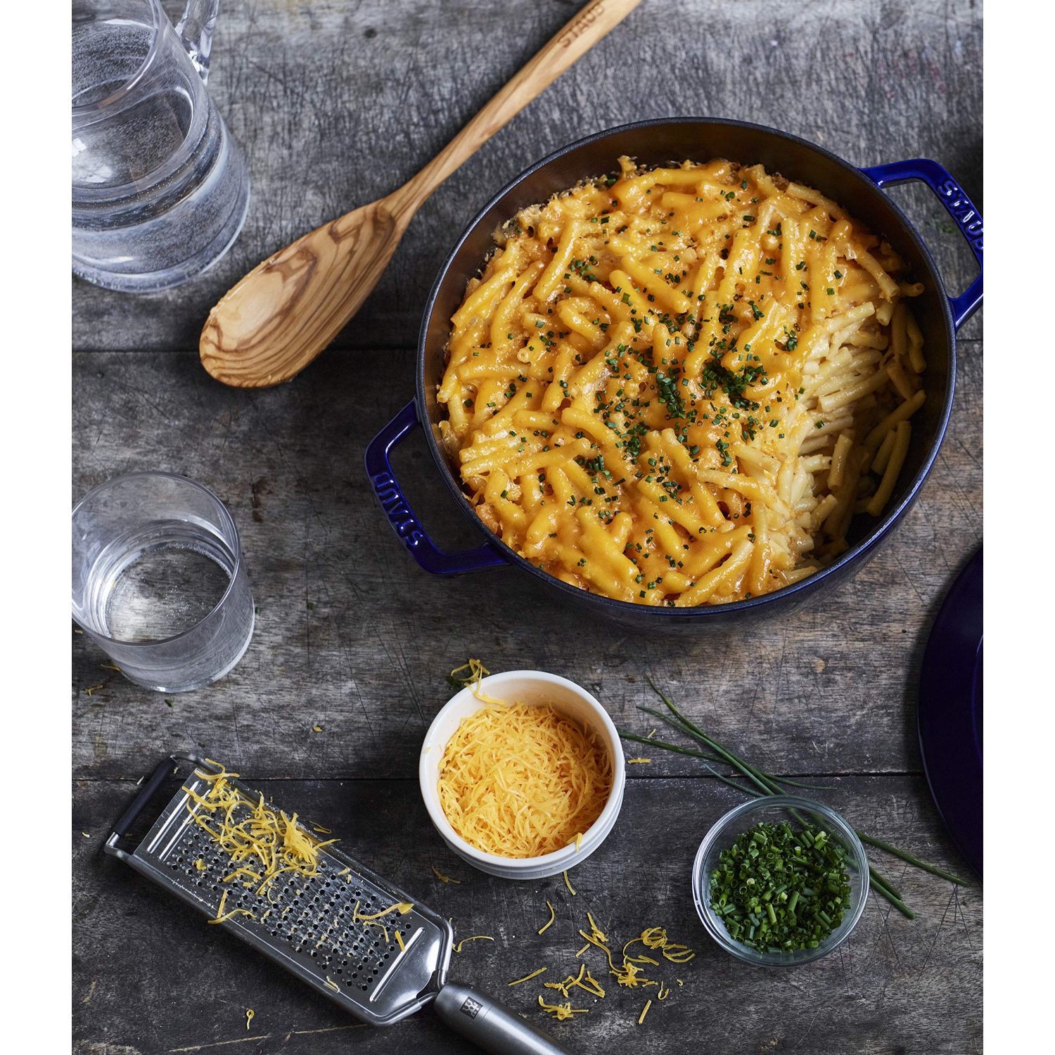 STAUB Pans 34 cm Cast Iron Double Handle Skillet, Graphite-Grey