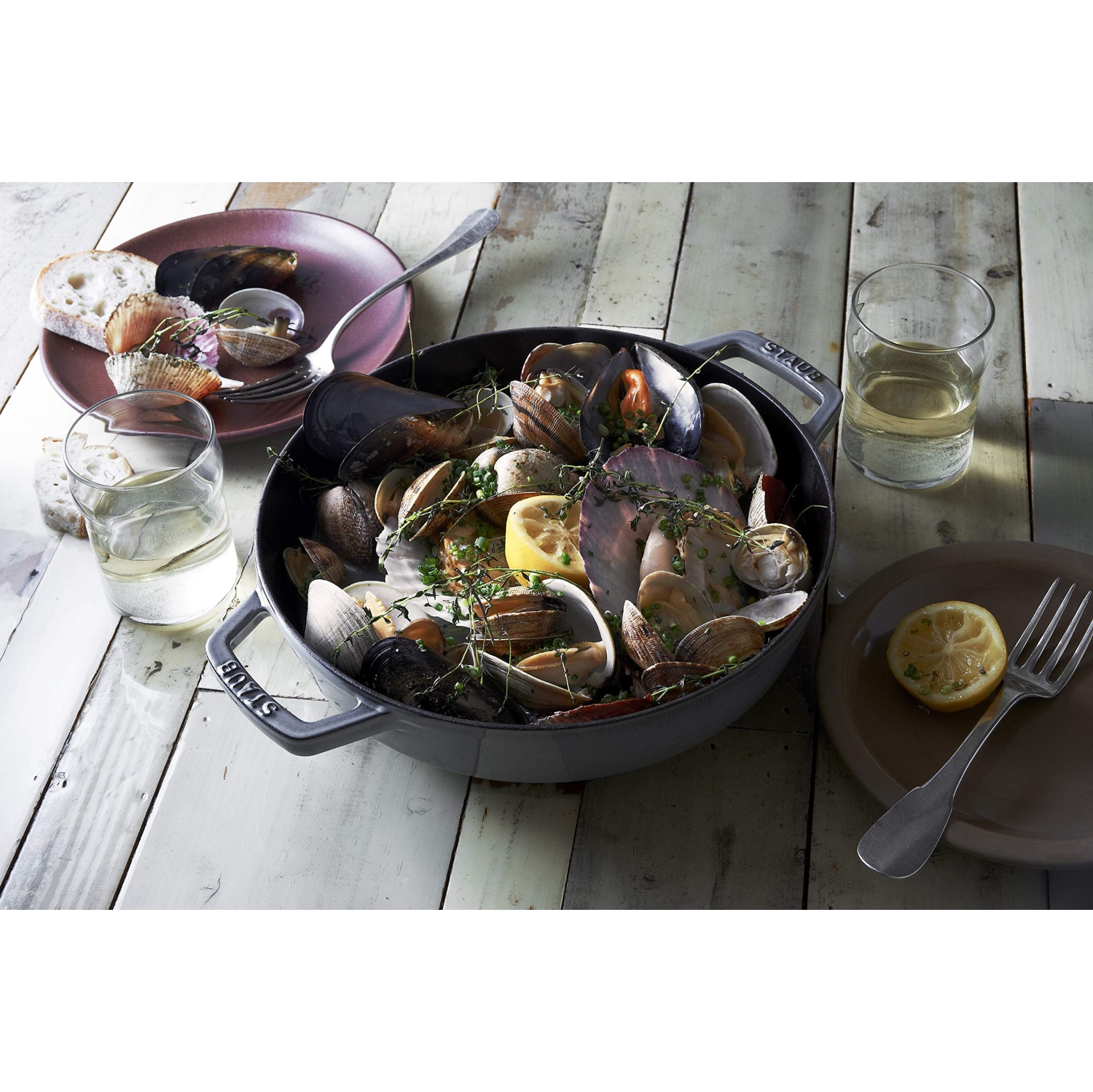 STAUB Pans 34 cm Cast Iron Double Handle Skillet, Graphite-Grey