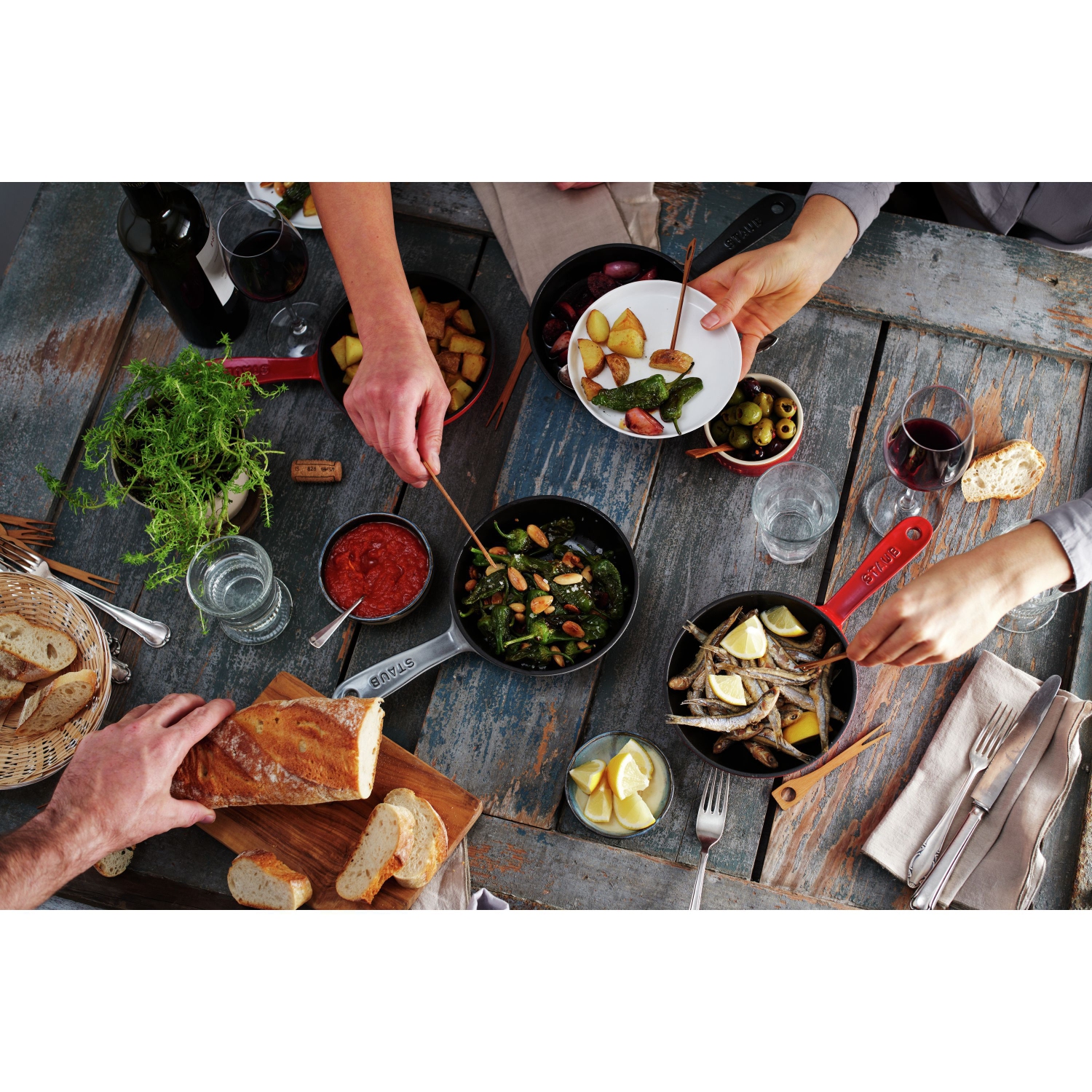 STAUB Pans 16 cm / 6.5 inch Cast Iron Frying Pan, Black