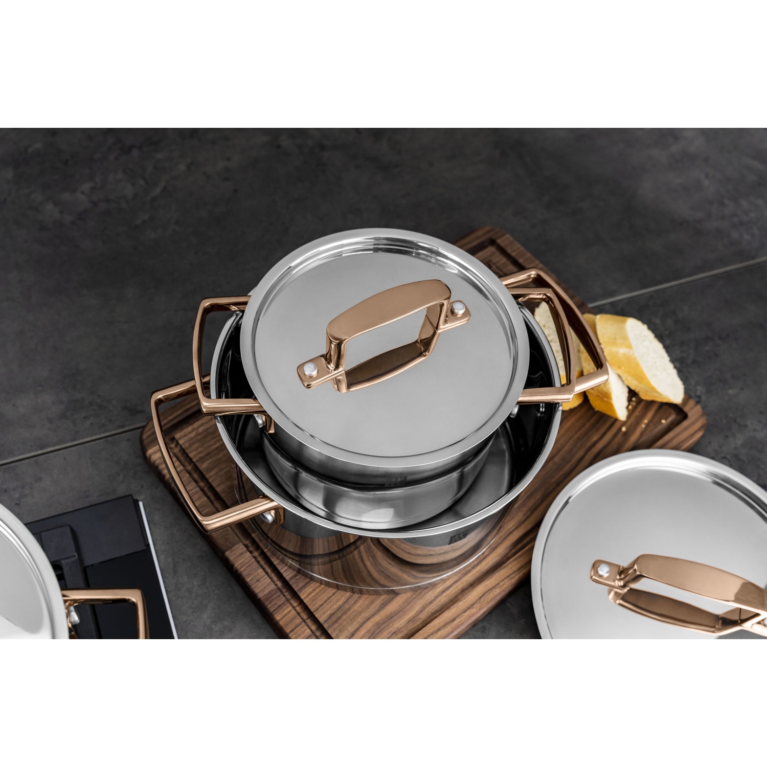 Ensemble de 9 casseroles Bellasera de ZWILLING EN acier inoxydable 18/10