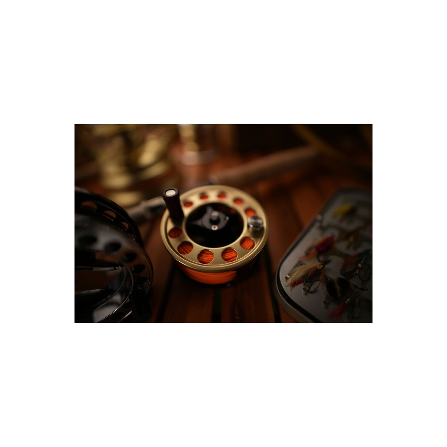 Canon RF 20mm f/1.4 L Lens | Full-Frame Ultra-Wide Prime, Weather-Sealed - Bundle