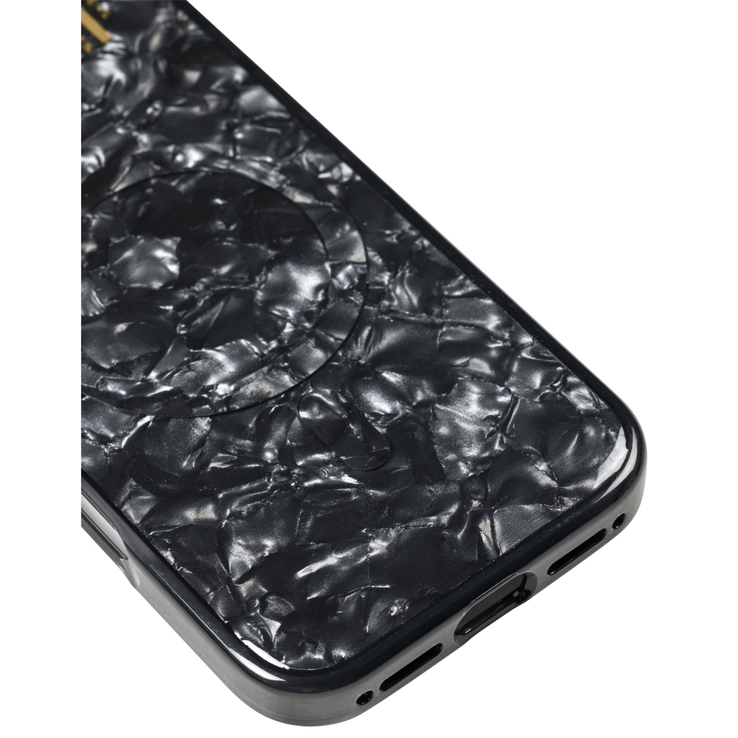 Ideal Of Sweden Pearlised Fitted Hard Shell Case with MagSafe for iPhone 17 - Black