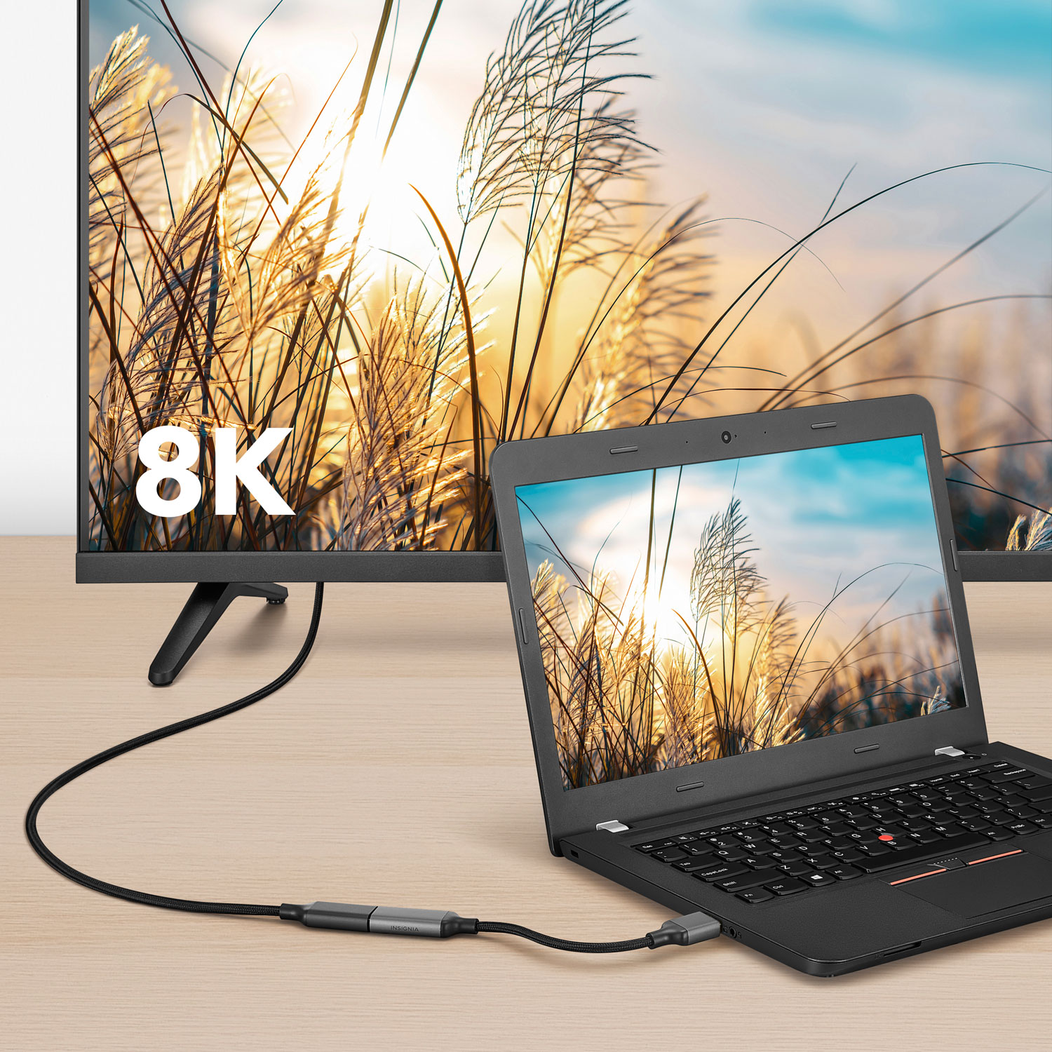 Adaptateur 8K DisplayPort 1.4 à HDMI 2.1 d'Insignia - Exclusivité Best Buy