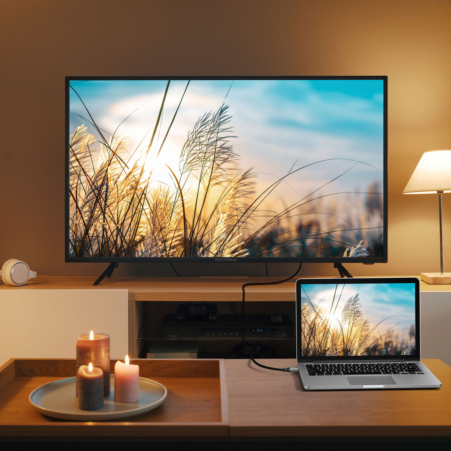 Câble DisplayPort 1.4 à HDMI Ultra HD 8K de 1,83 m d'Insignia - Exclusivité Best Buy