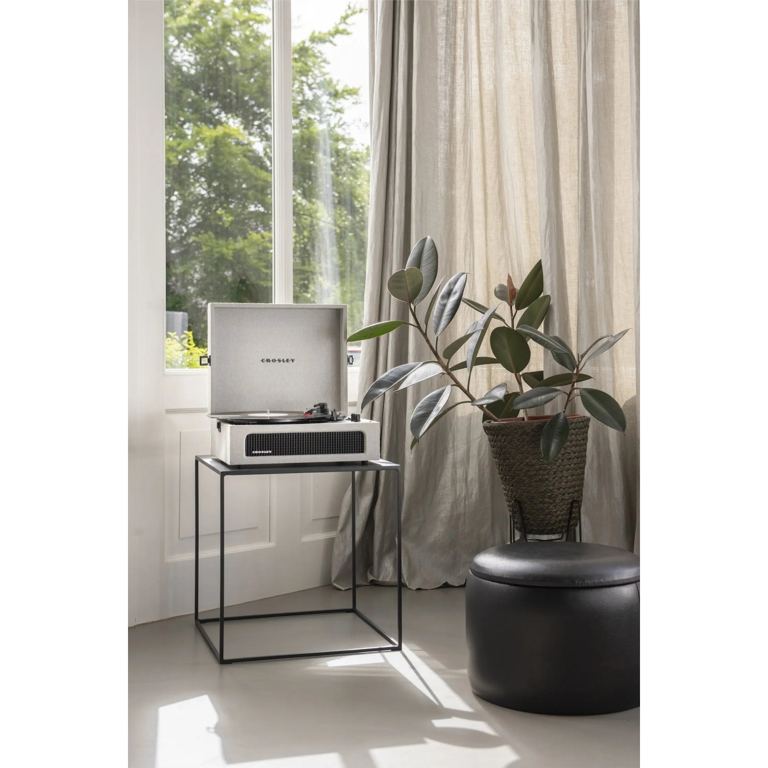 Crosley&nbsp;: Tourne-disque Bluetooth à 3 vitesses entrée/sortie en vinyle Voyager Vintage - Gris - CR8017B-GY [Électronique]