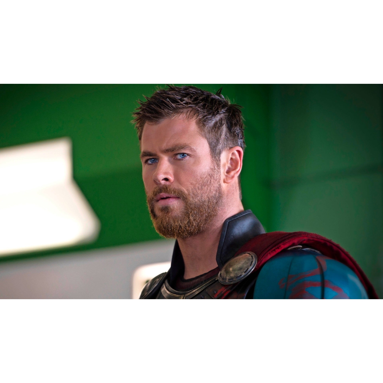 Marvel's Thor: Ragnarok [Blu-Ray]