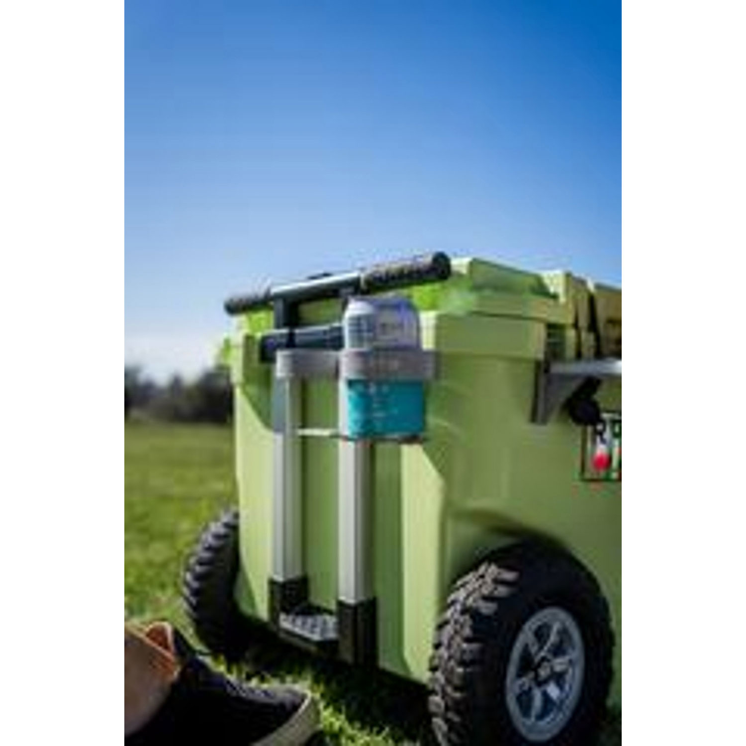 Glacière à parois rigides sur roues de 42,6 L RollR de RovR - Matcha