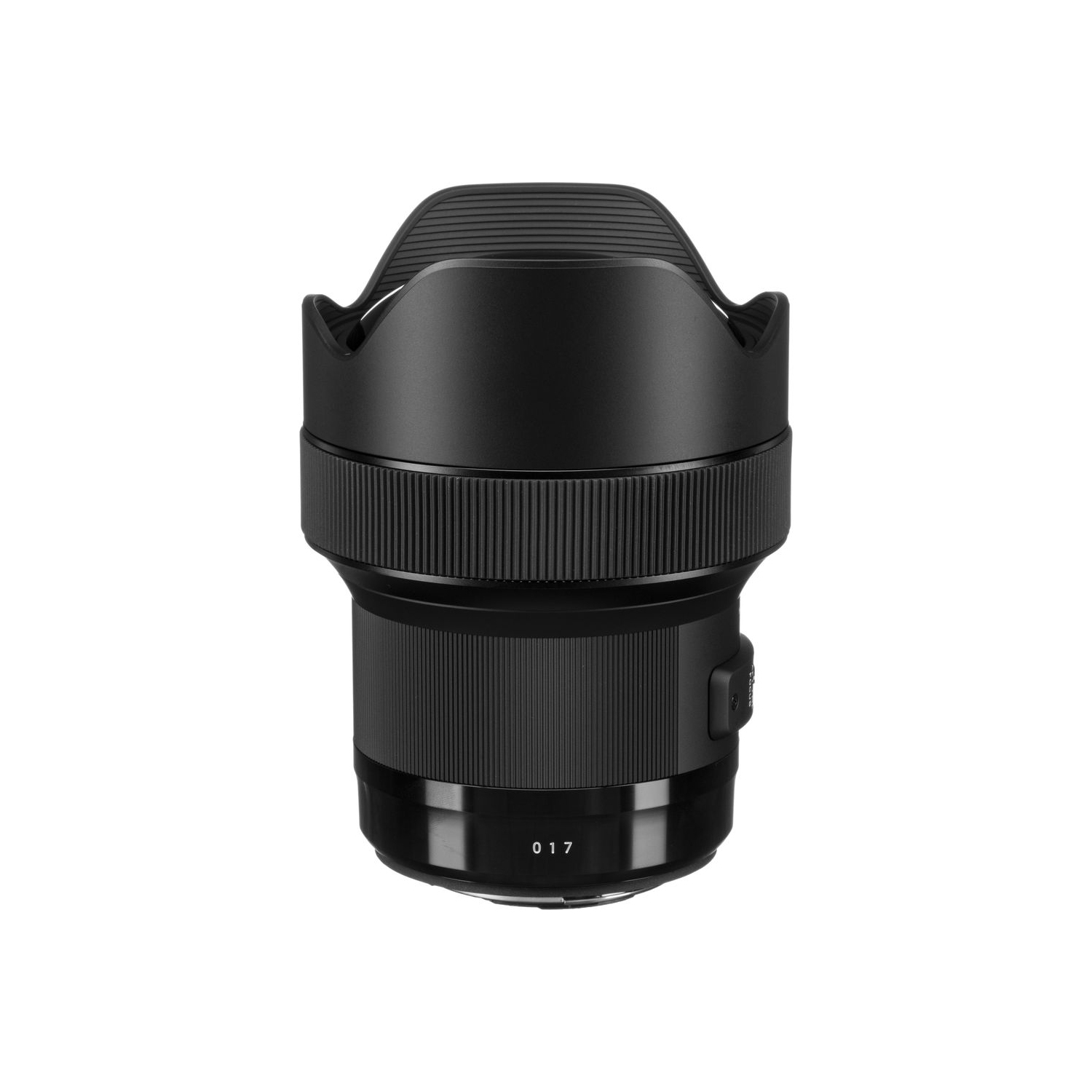 Sigma 14mm f/1.8 DG HSM Art Lens for Canon EF Bundle