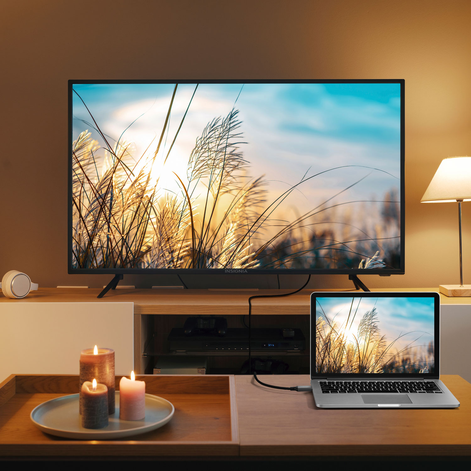 Câble DisplayPort 4K à HDMI de 1,8 m d'Insignia - Noir - Exclusivité Best Buy