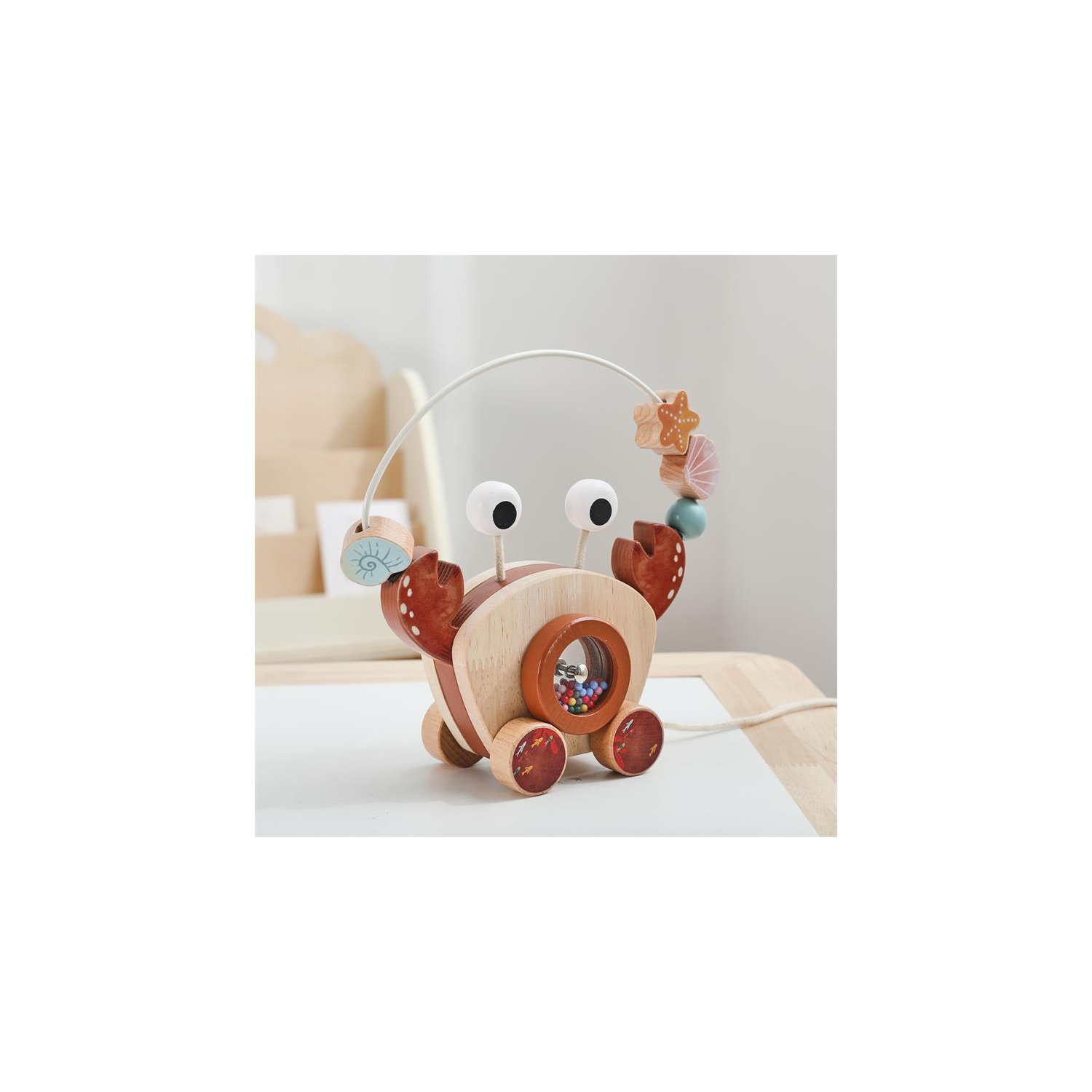 Educational wooden pull toys - Crab bead car, infant hand-eye coordination training, environmentally friendly wooden bead pull car, baby crawling