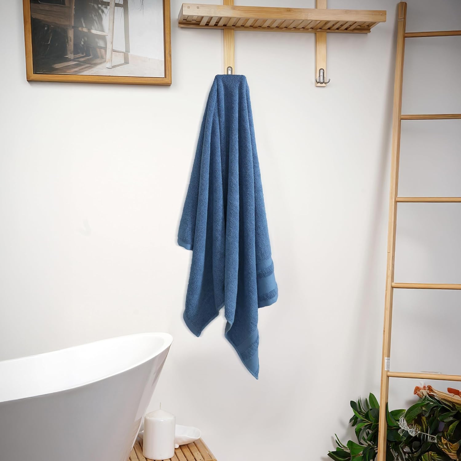 Serviettes de bain 100 % coton Beddora Premium, 27 x 54&nbsp;po, très douces, très absorbantes et séchage rapide - Bleu marine