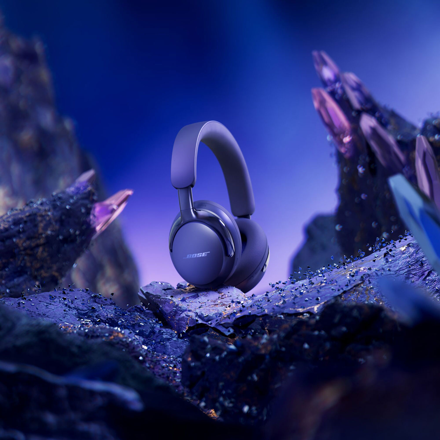 Casque d'écoute Bluetooth à suppression du bruit QuietComfort Ultra de Bose - Violet minuit