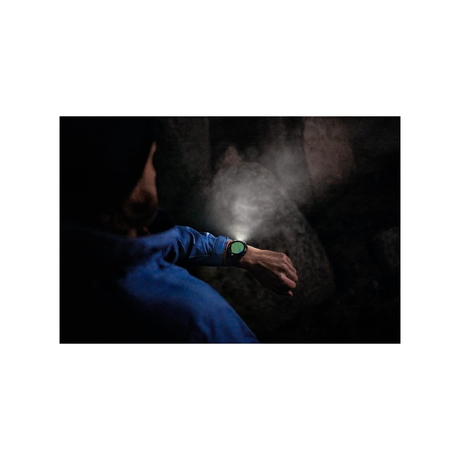 Garmin fēnix 7 Pro Sapphire Solar, montre intelligente GPS multisport, lampe de poche intégrée, capacité de recharge solaire, noir