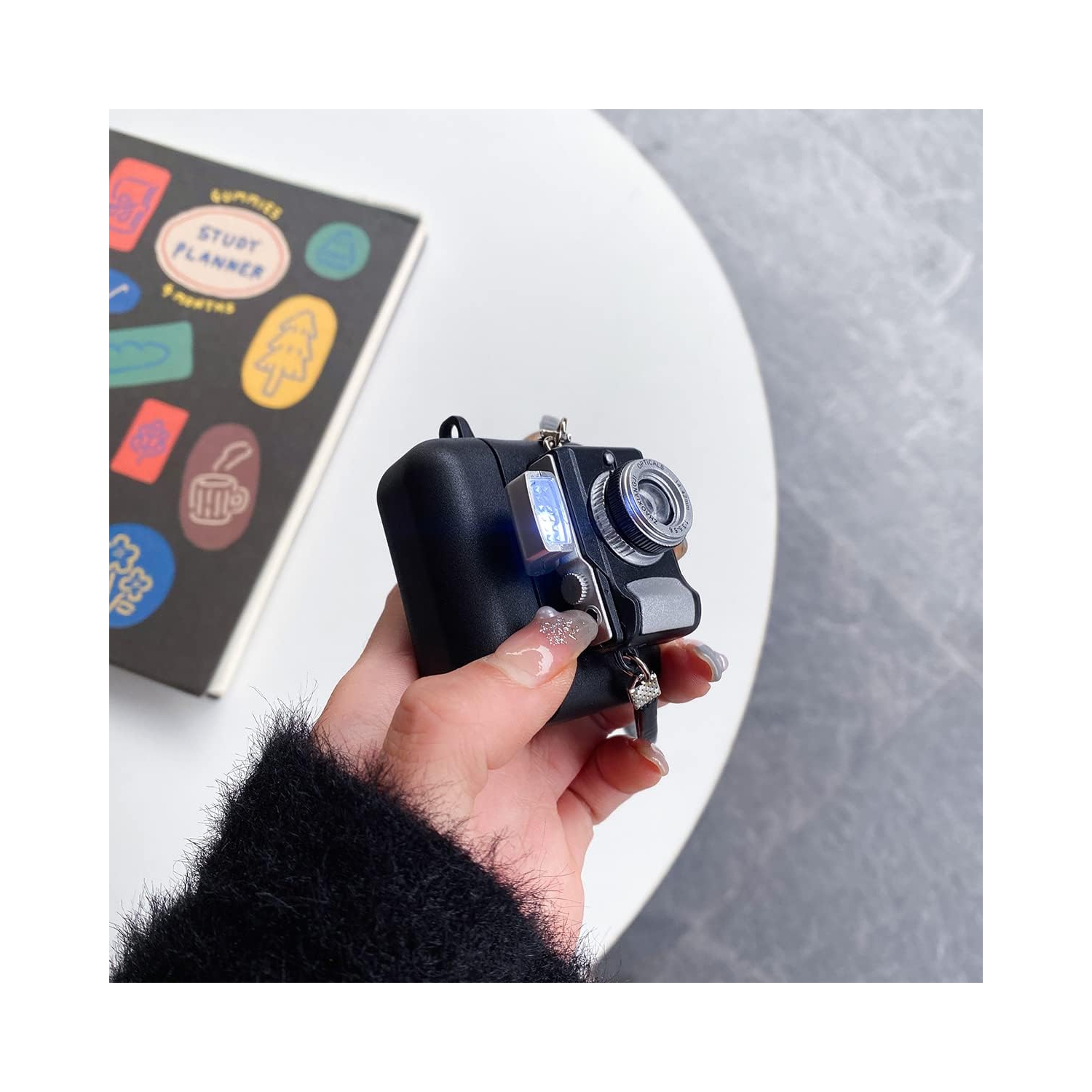 Flash camera shape, suitable for AirPods4 third generation soft shell Apple earphone protective case - earphone protective case only