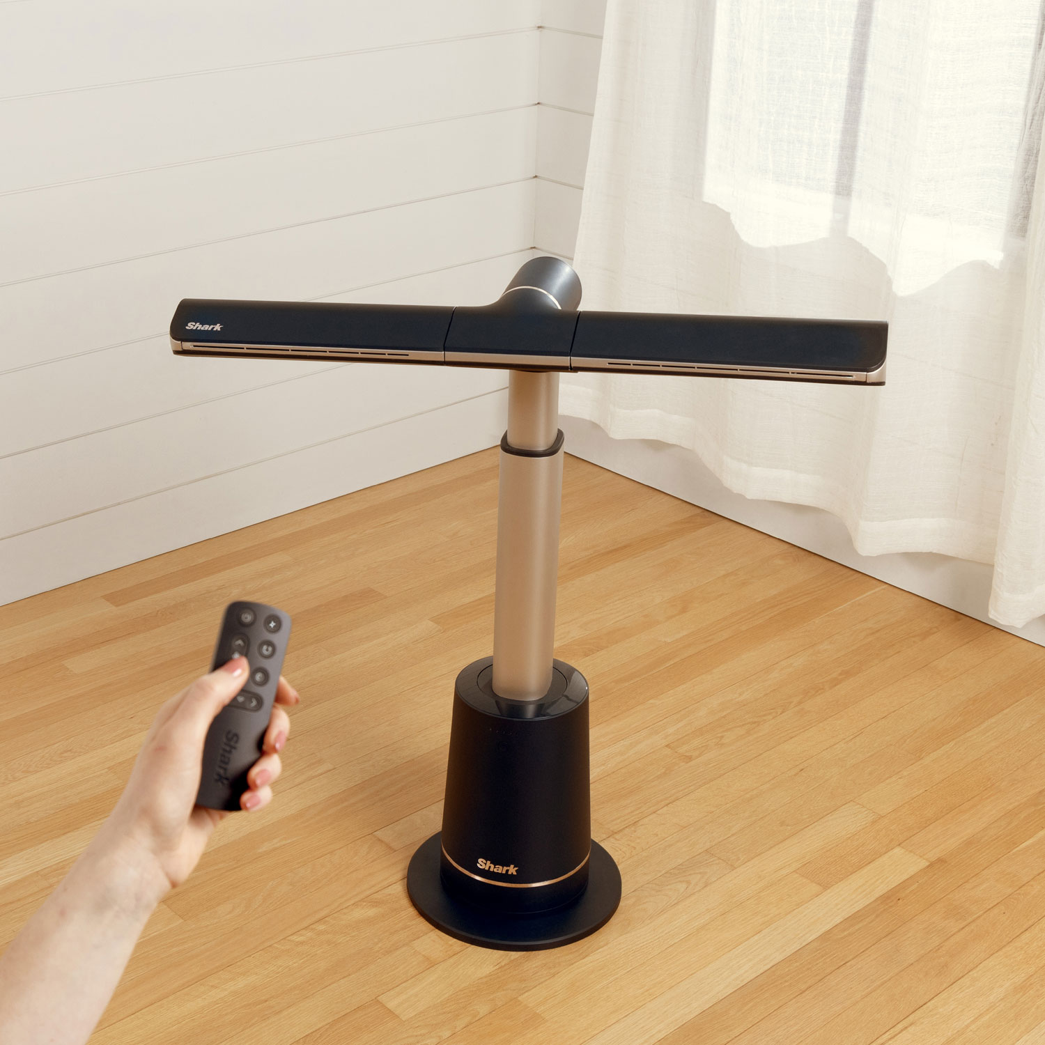 Shark TurboBlade Tower Fan - 31.57" - Charcoal